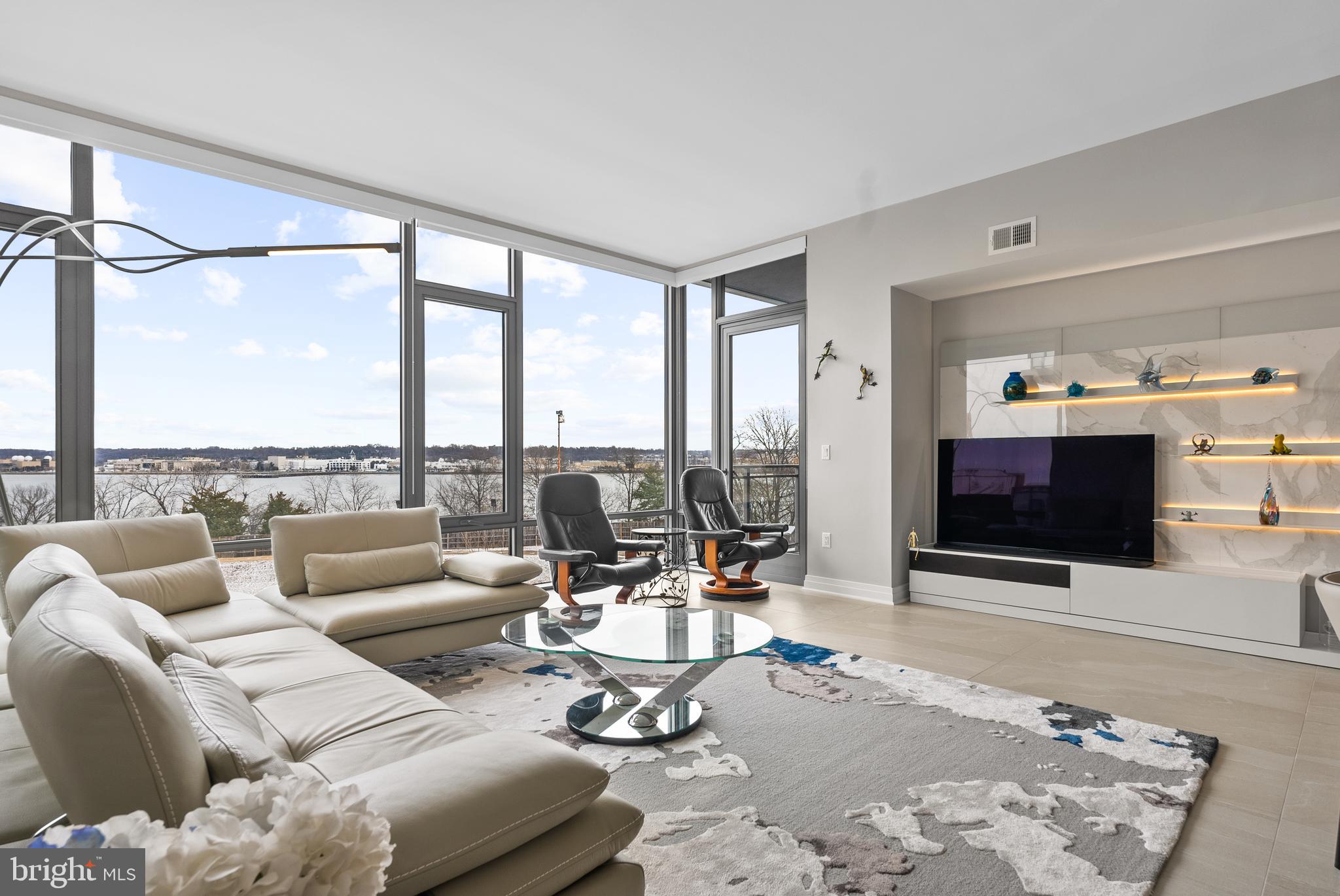 OLD TOWN - Residential