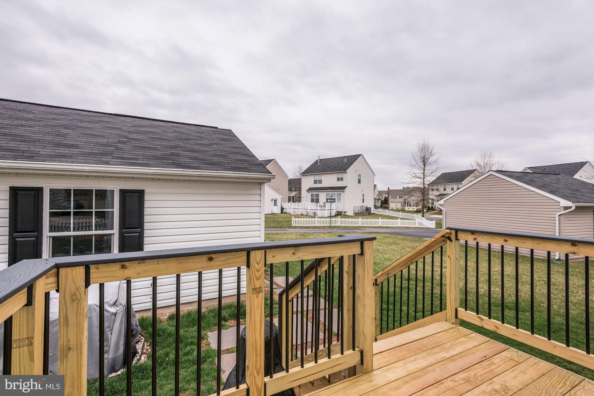 MEADOWS AT MORRIS FARM - Residential