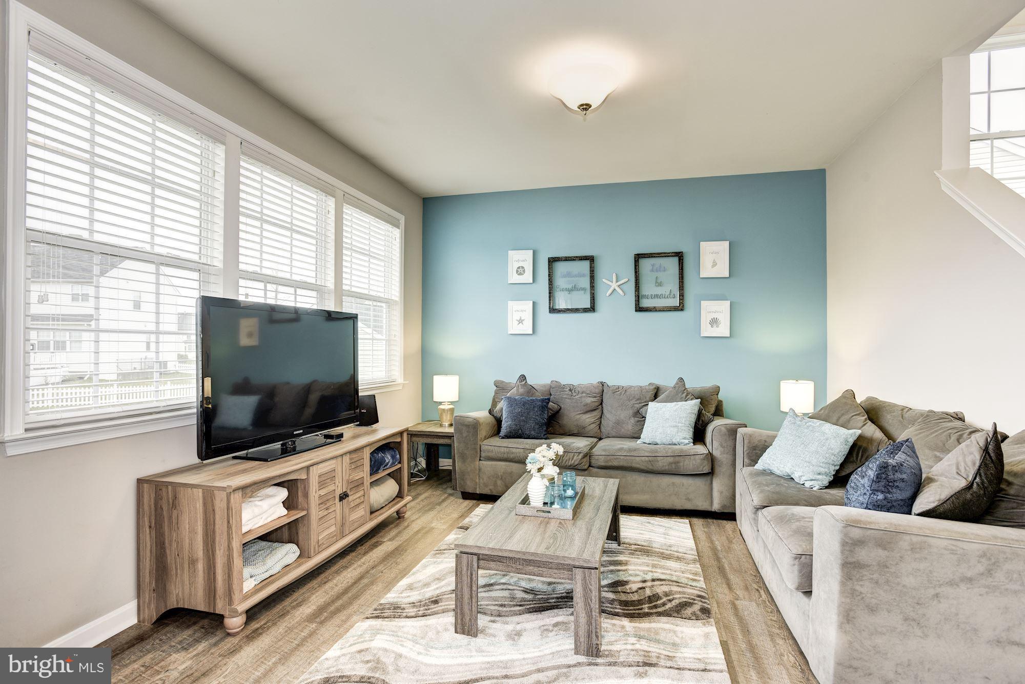 MEADOWS AT MORRIS FARM - Residential