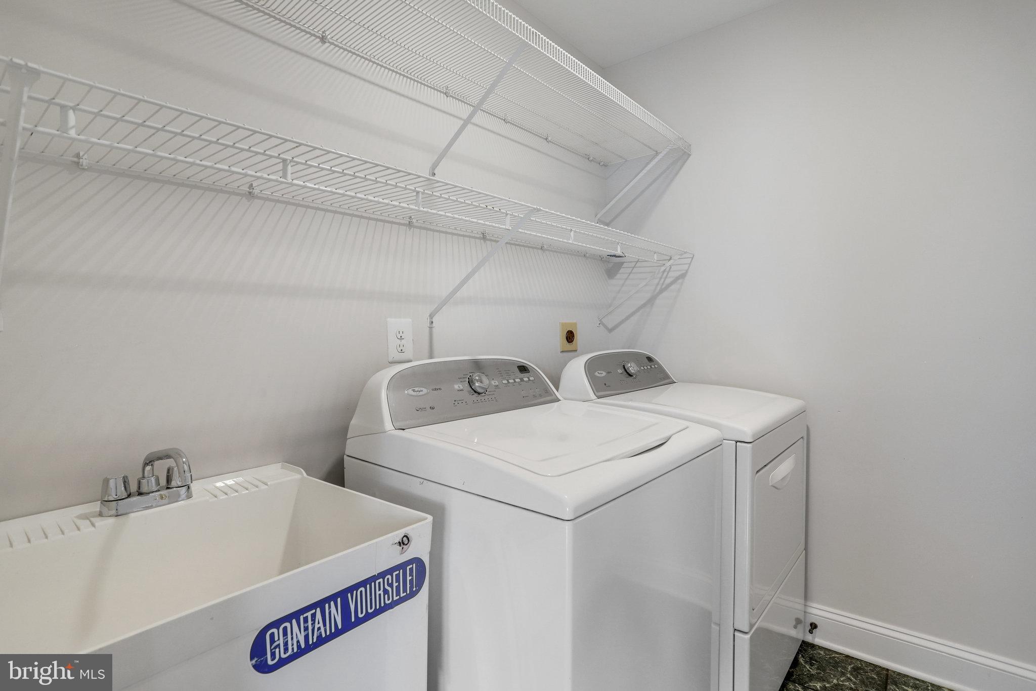 CARLIN SPRINGS - Residential