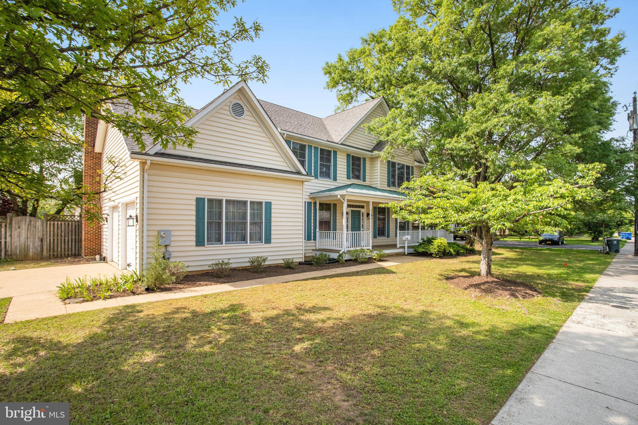 CARLIN SPRINGS - Residential