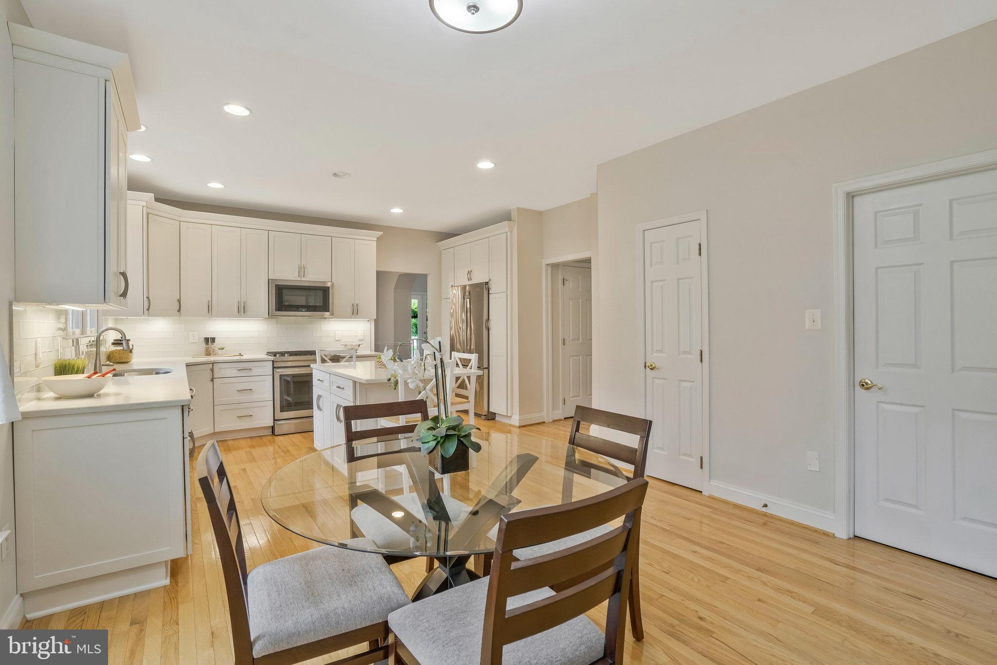 CARLIN SPRINGS - Residential