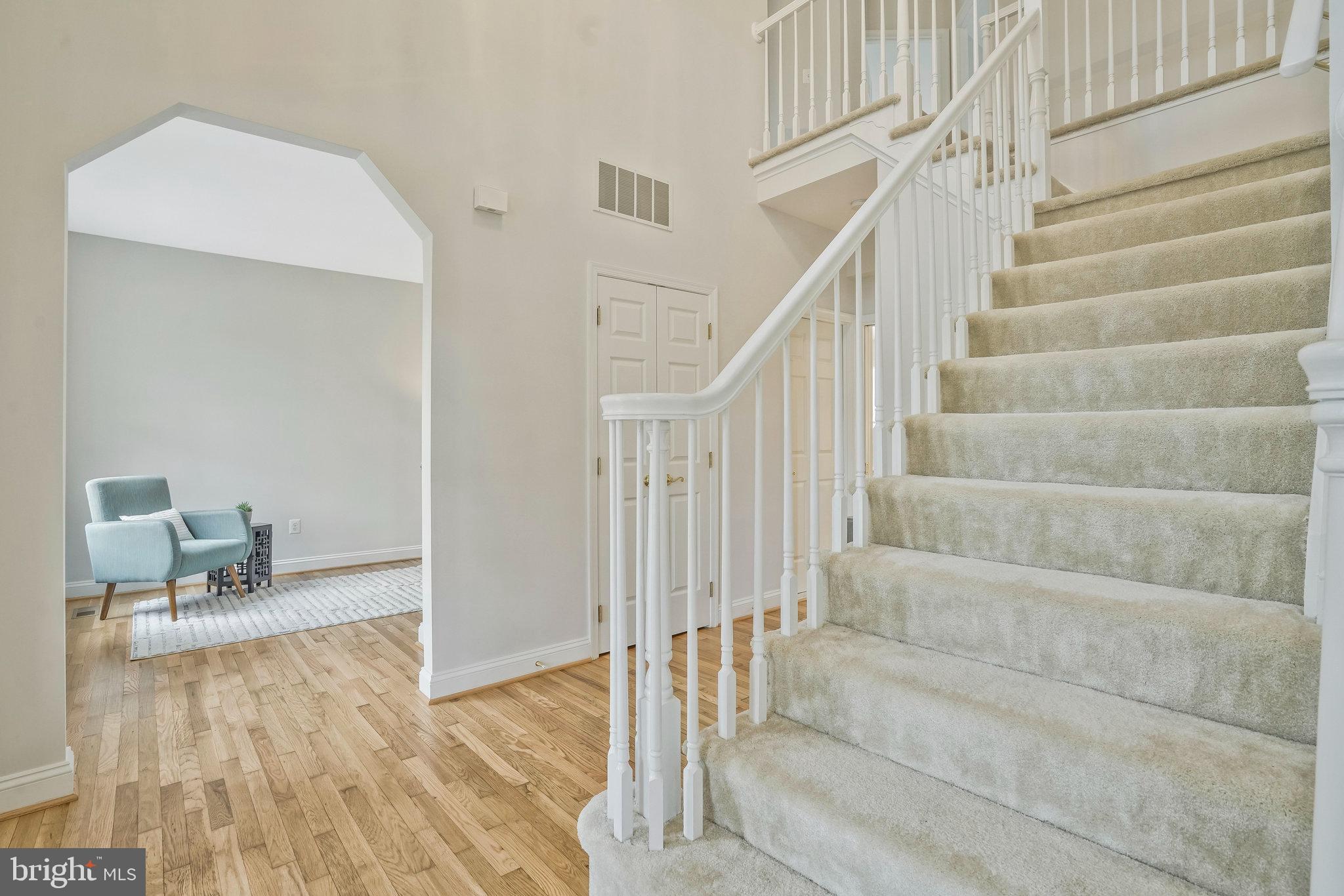 CARLIN SPRINGS - Residential