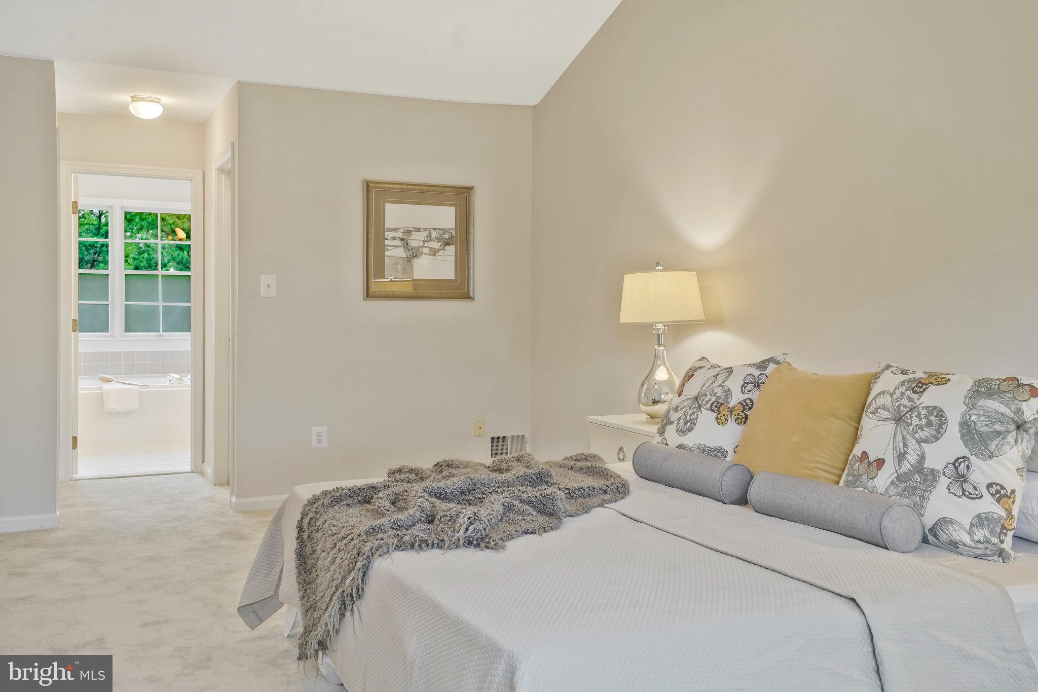 CARLIN SPRINGS - Residential