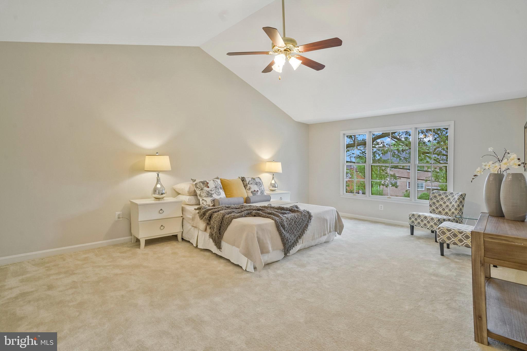 CARLIN SPRINGS - Residential