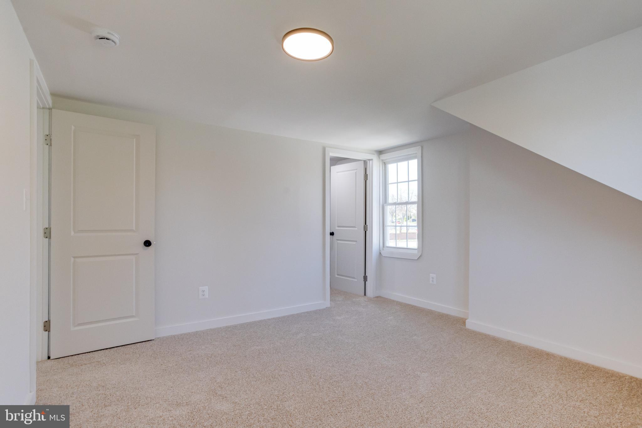 LAURAVILLE HISTORIC DISTRICT - Residential