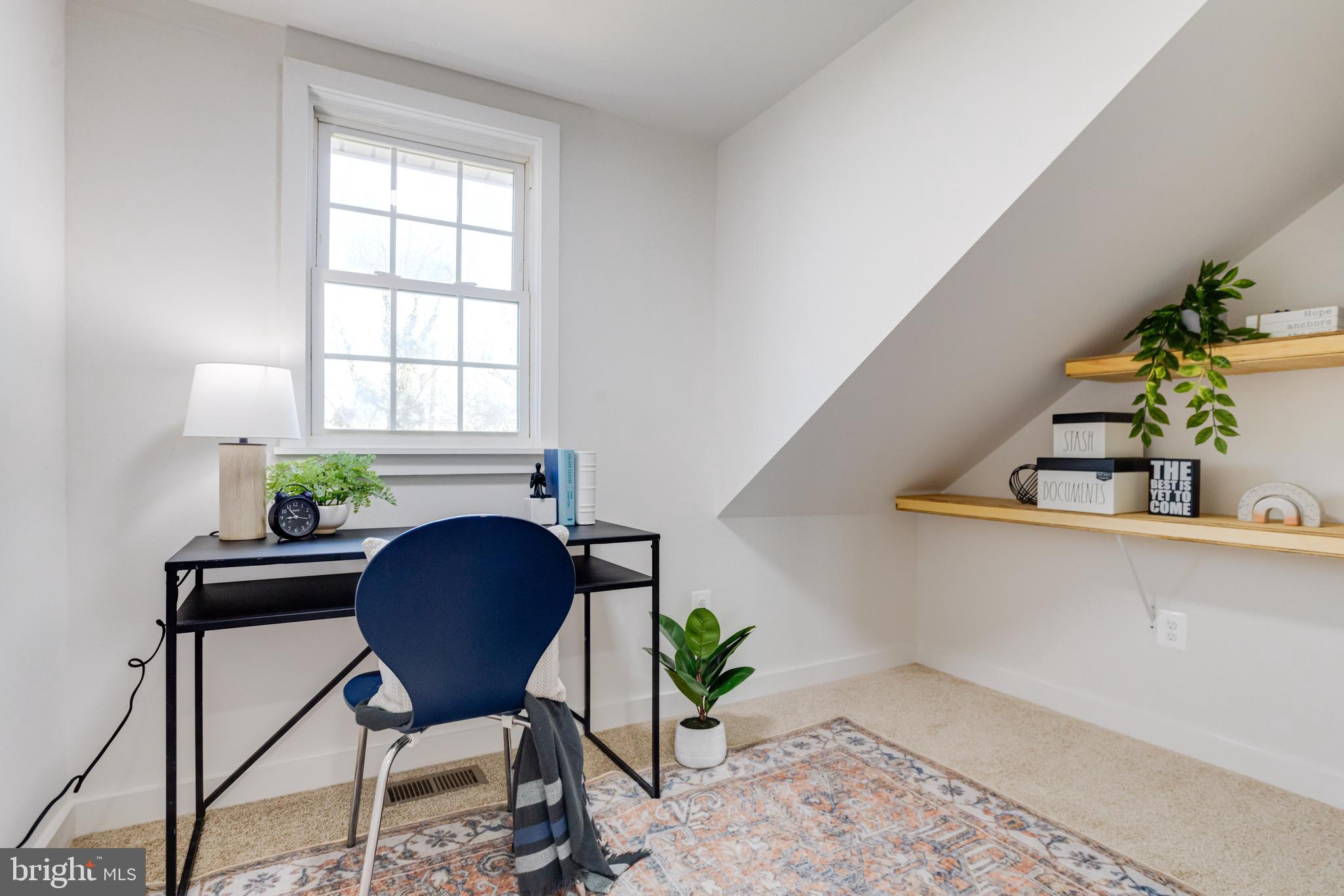 LAURAVILLE HISTORIC DISTRICT - Residential