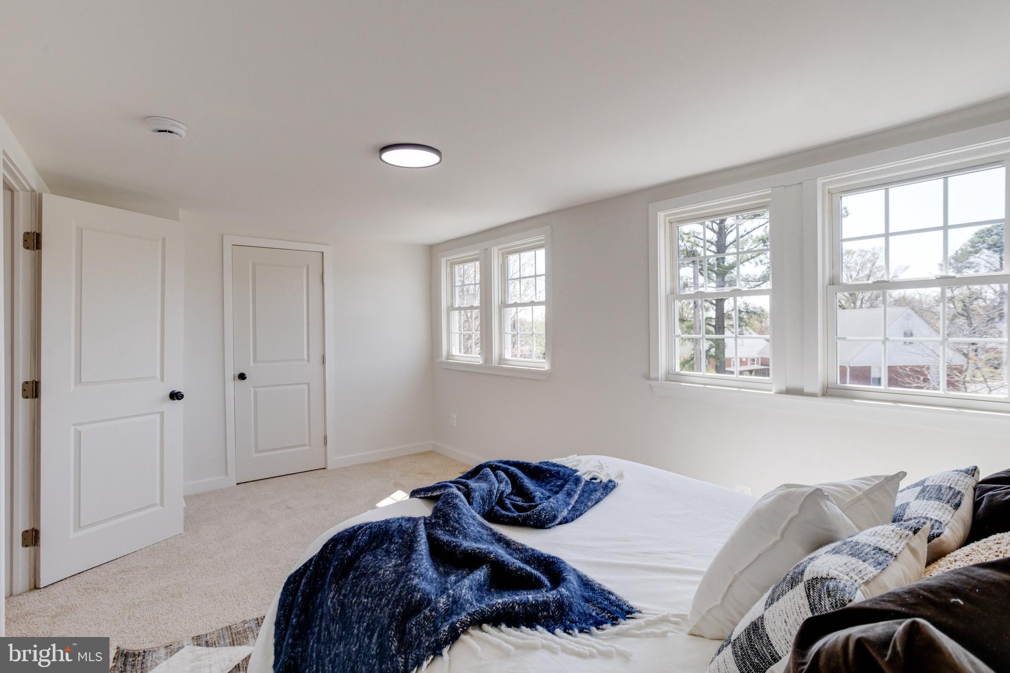 LAURAVILLE HISTORIC DISTRICT - Residential