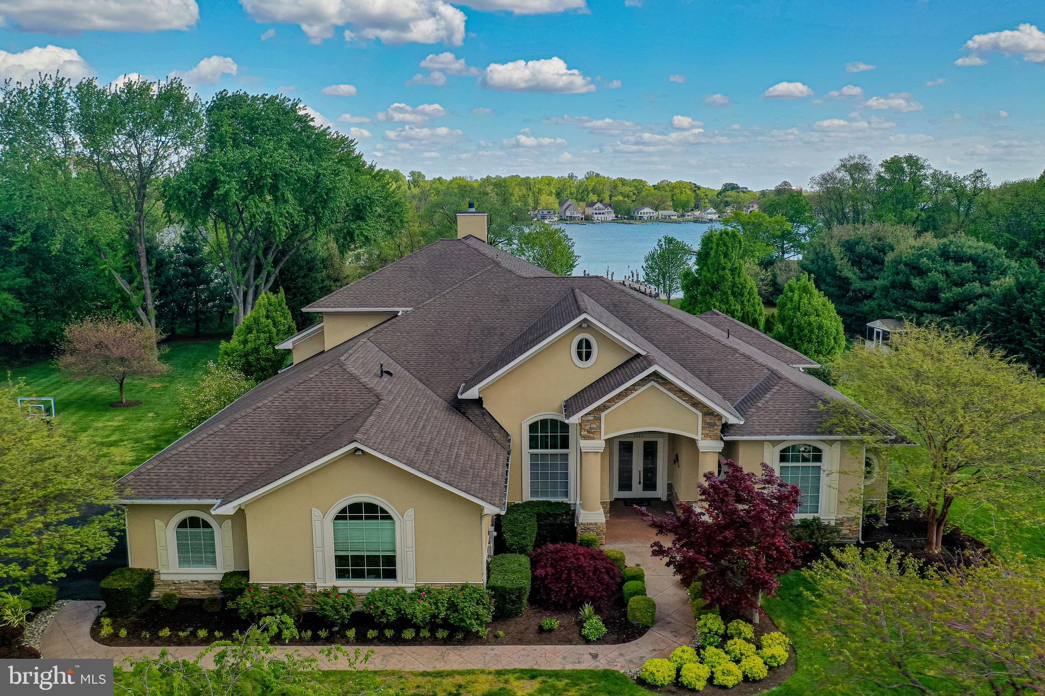 BOWLEYS QUARTERS - Residential