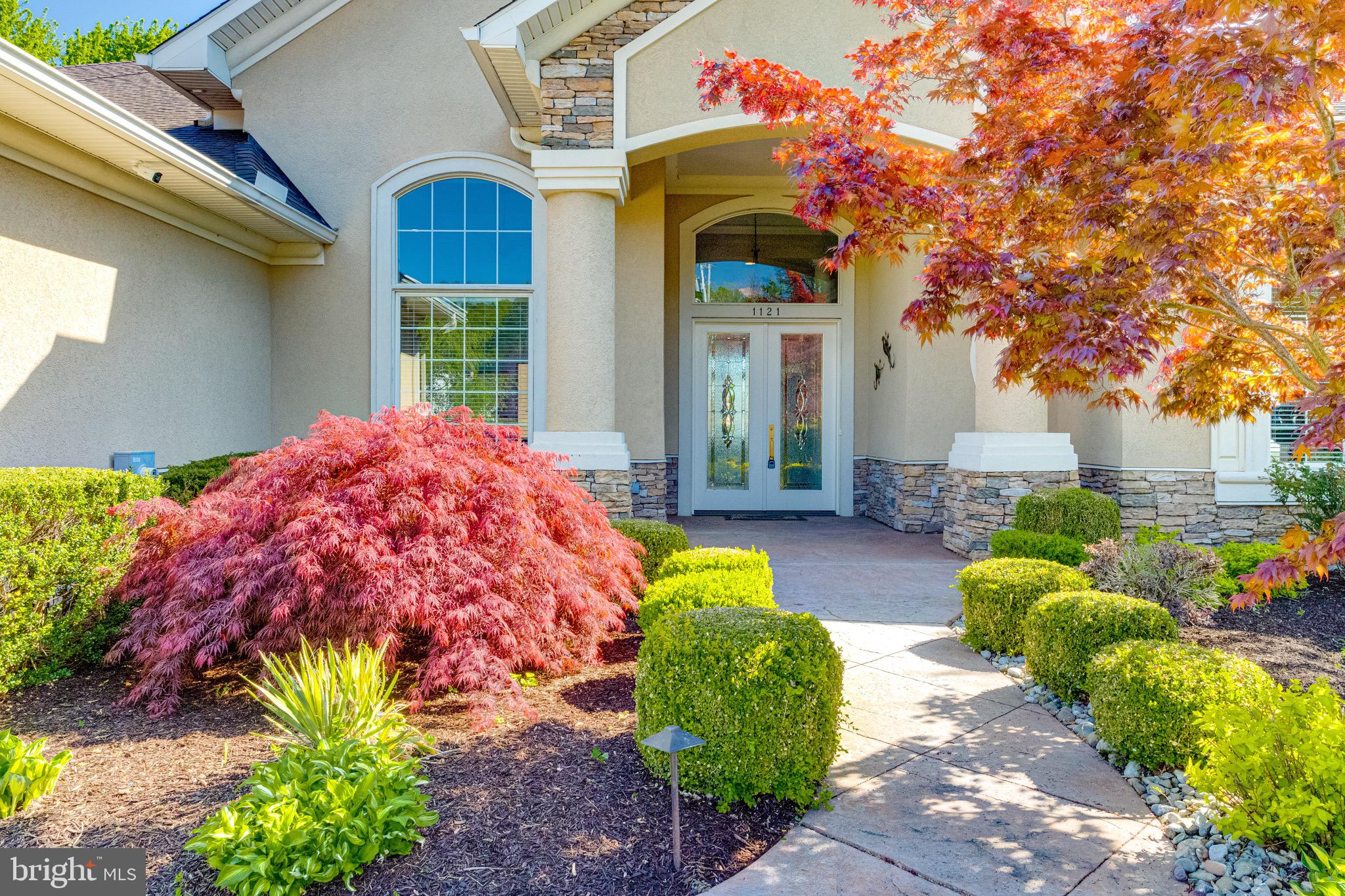 BOWLEYS QUARTERS - Residential