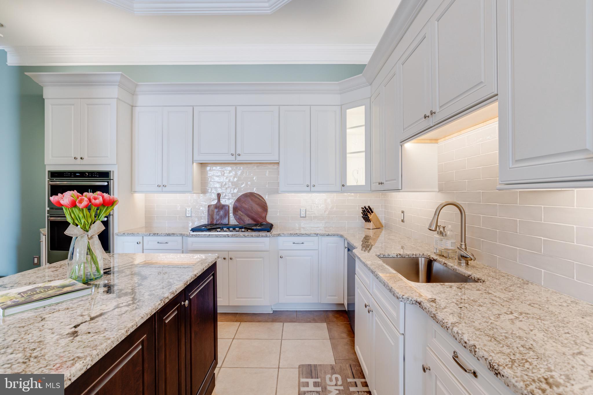 BOWLEYS QUARTERS - Residential