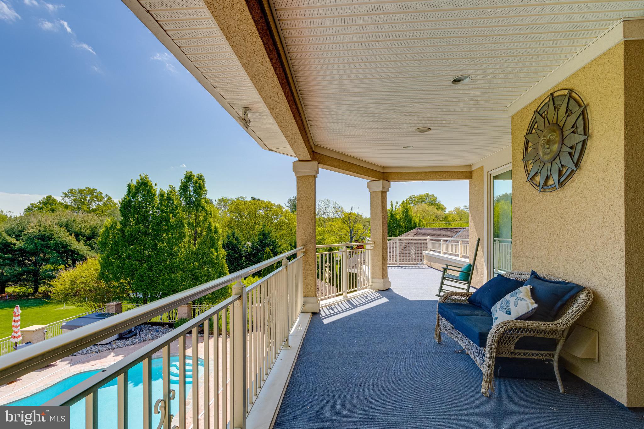 BOWLEYS QUARTERS - Residential