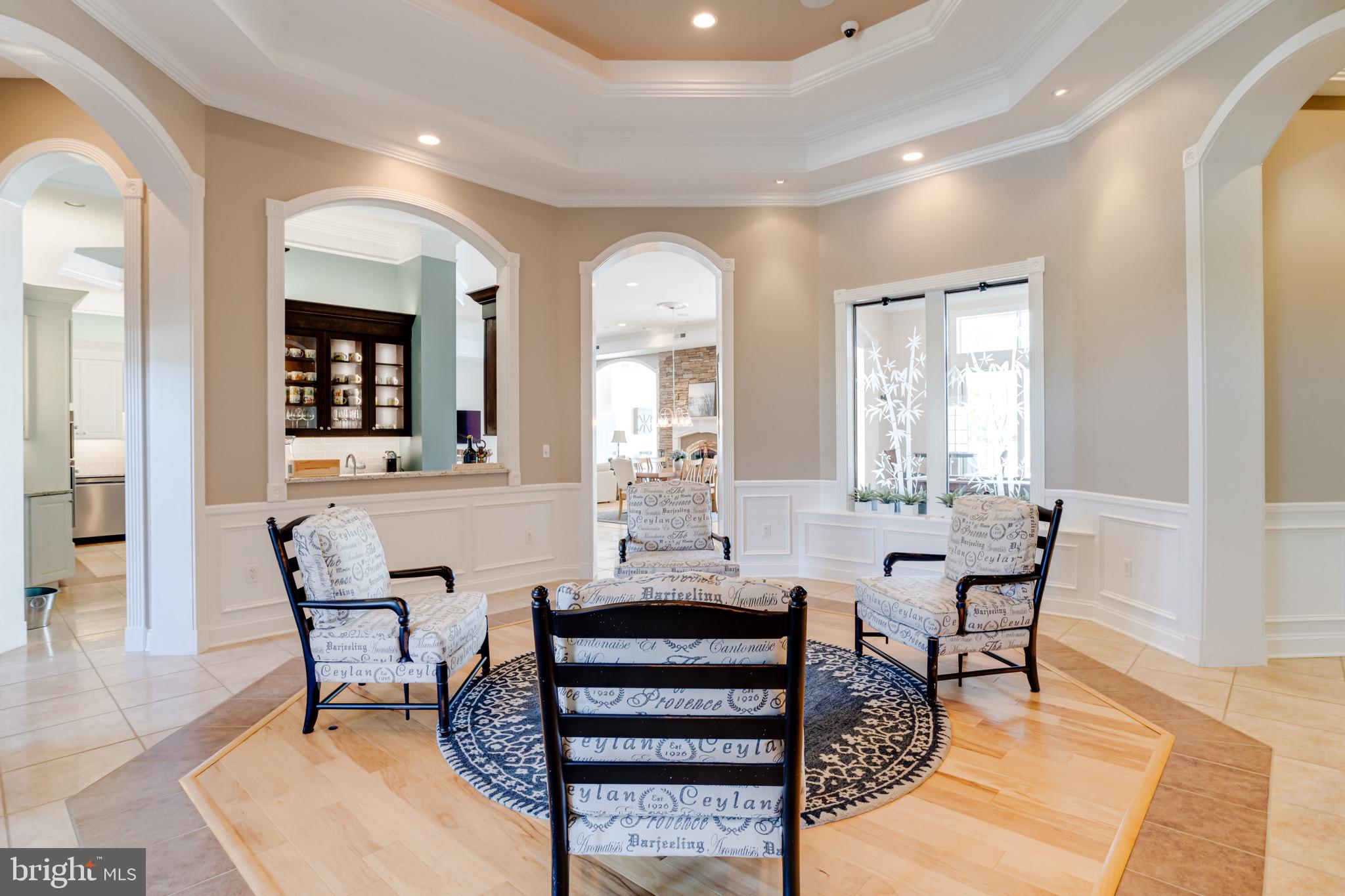 BOWLEYS QUARTERS - Residential