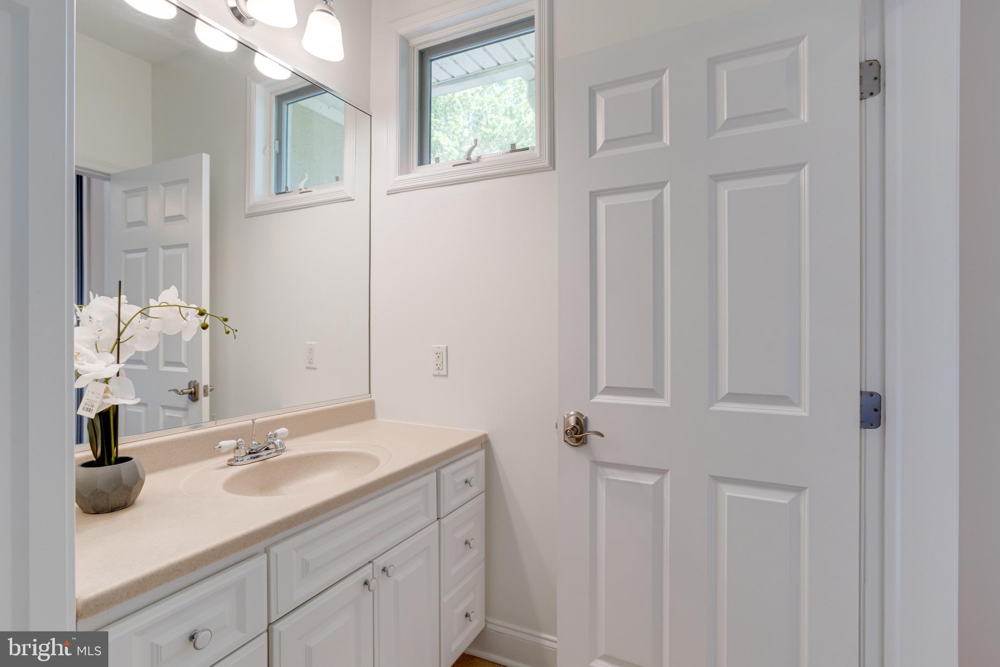 BOWLEYS QUARTERS - Residential