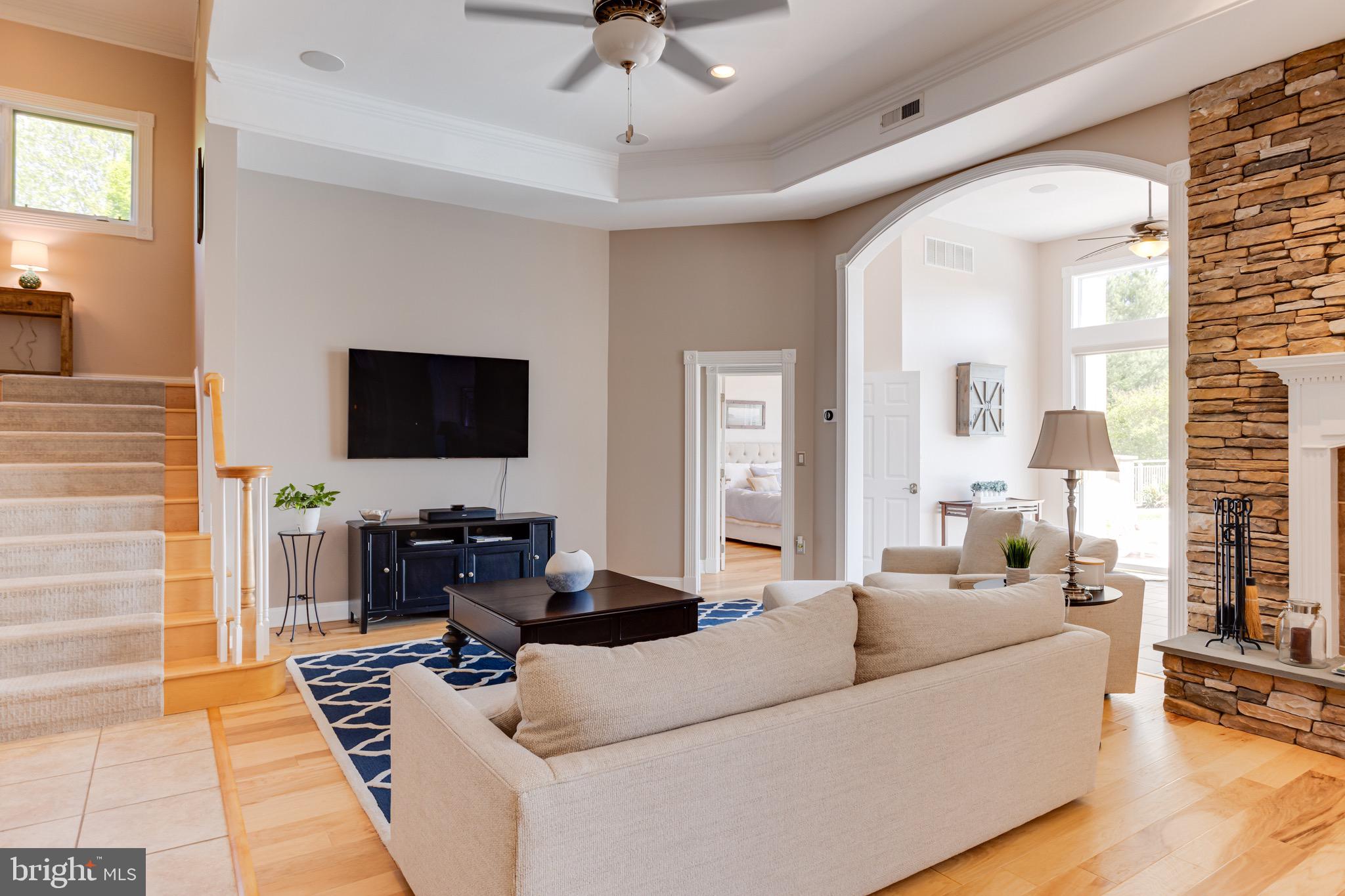 BOWLEYS QUARTERS - Residential