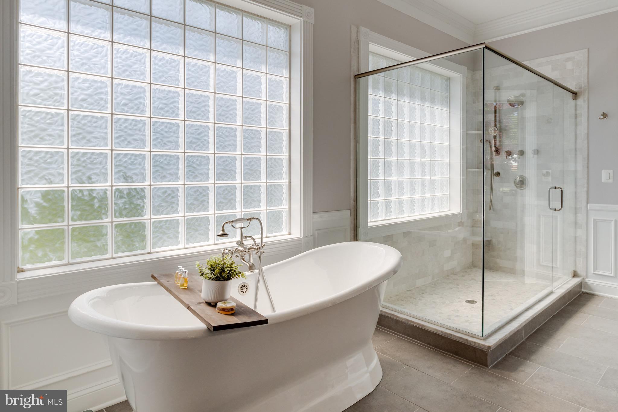 BOWLEYS QUARTERS - Residential