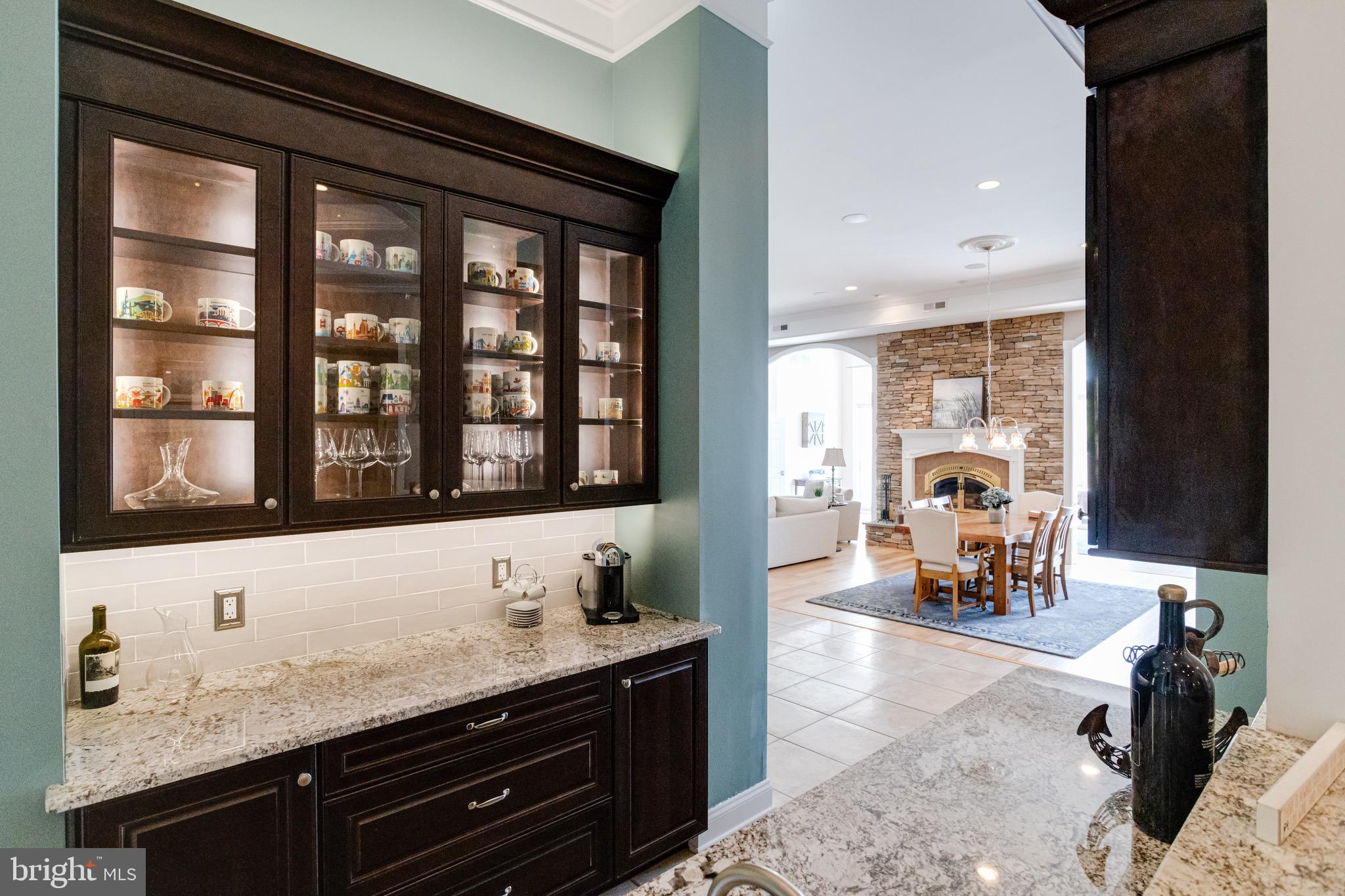 BOWLEYS QUARTERS - Residential