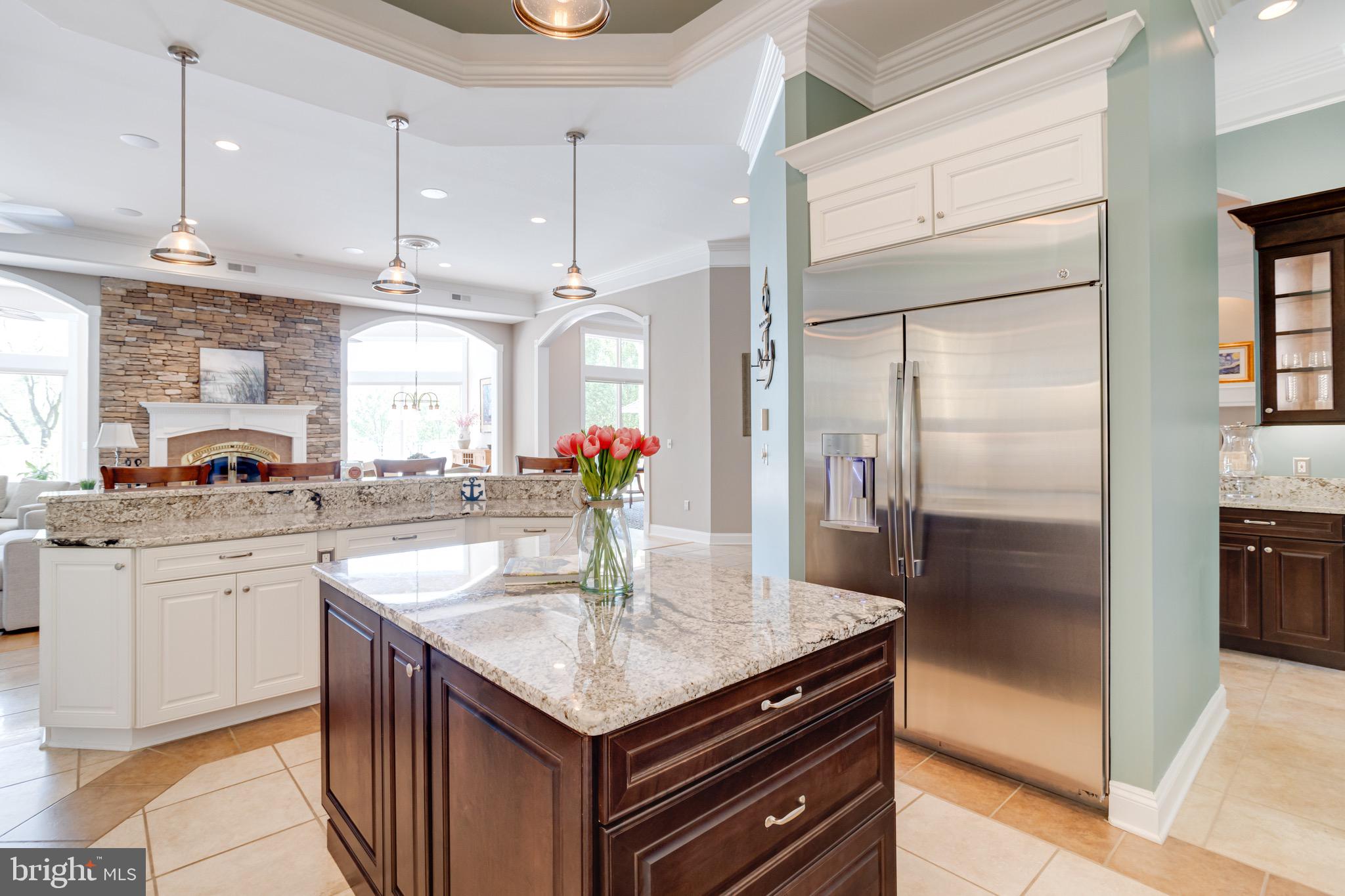 BOWLEYS QUARTERS - Residential