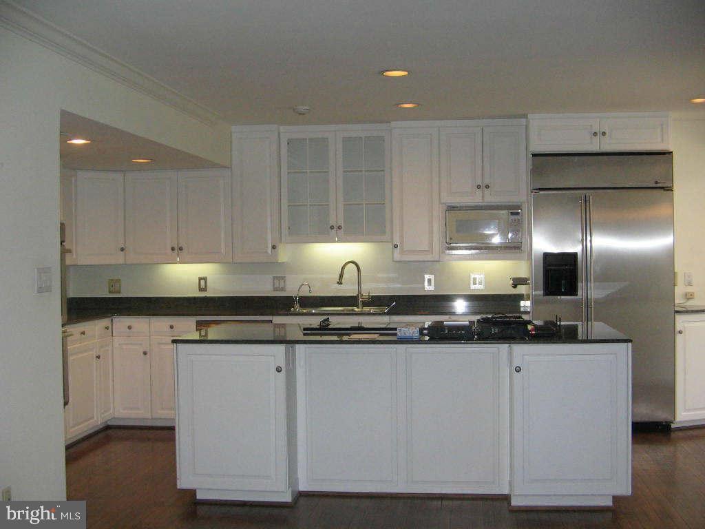 MADISON OF MCLEAN - Residential Lease