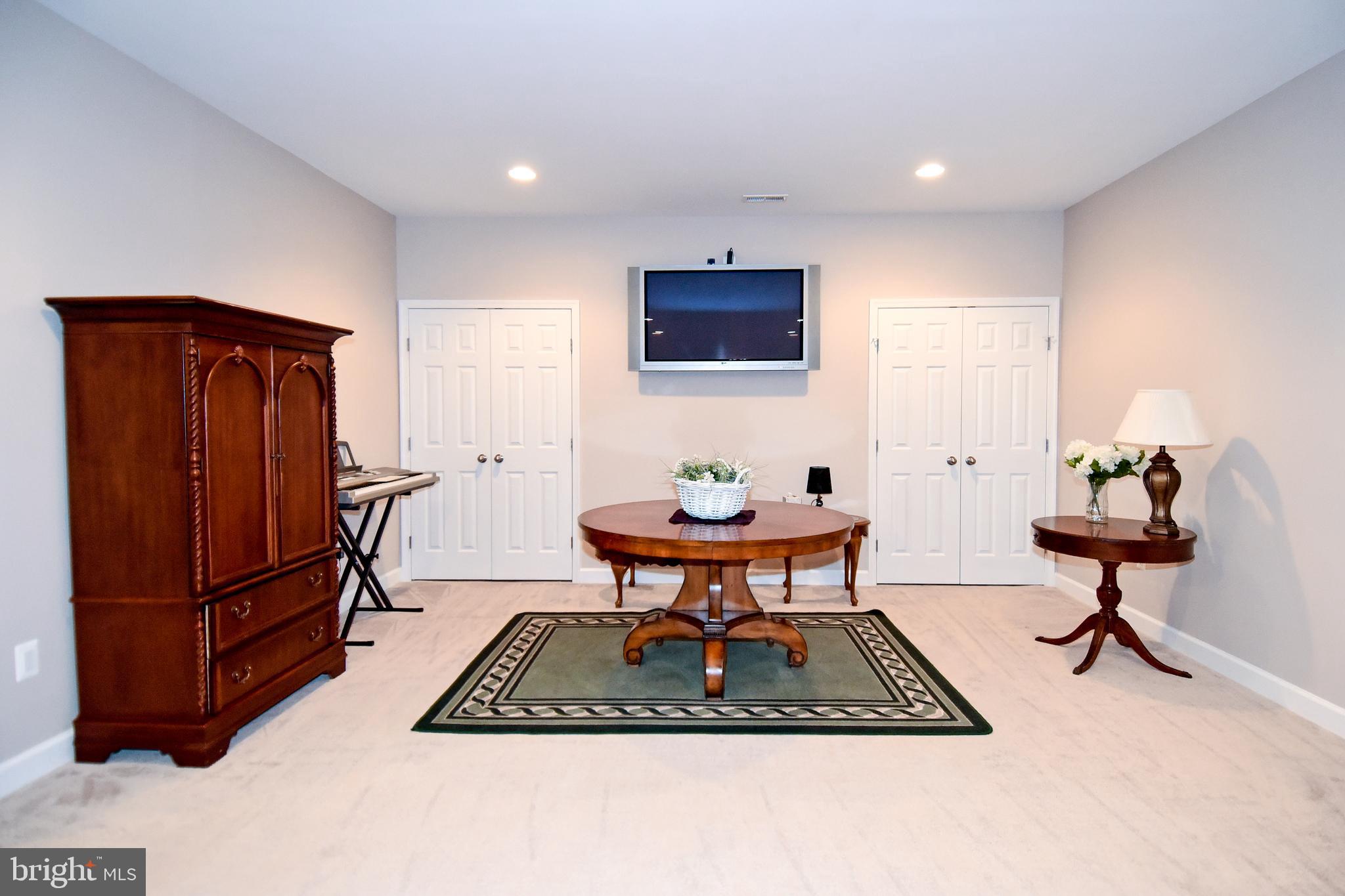 HERITAGE HUNT - Residential