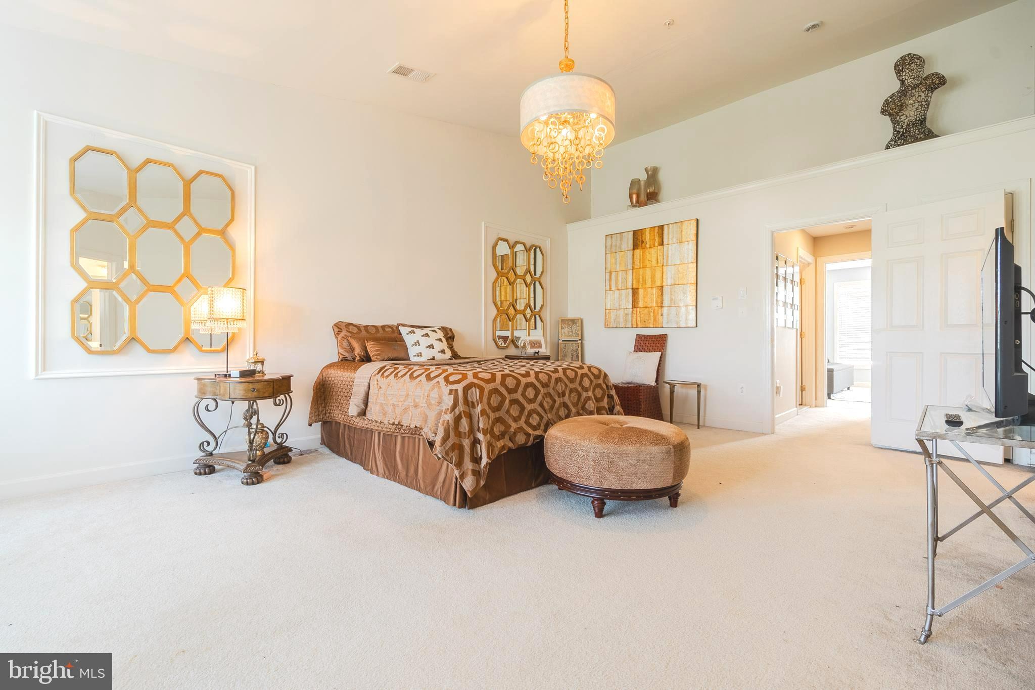 UPPER MARLBORO - Residential