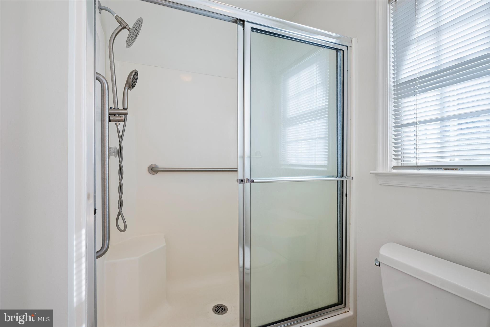 SALT POND - Residential