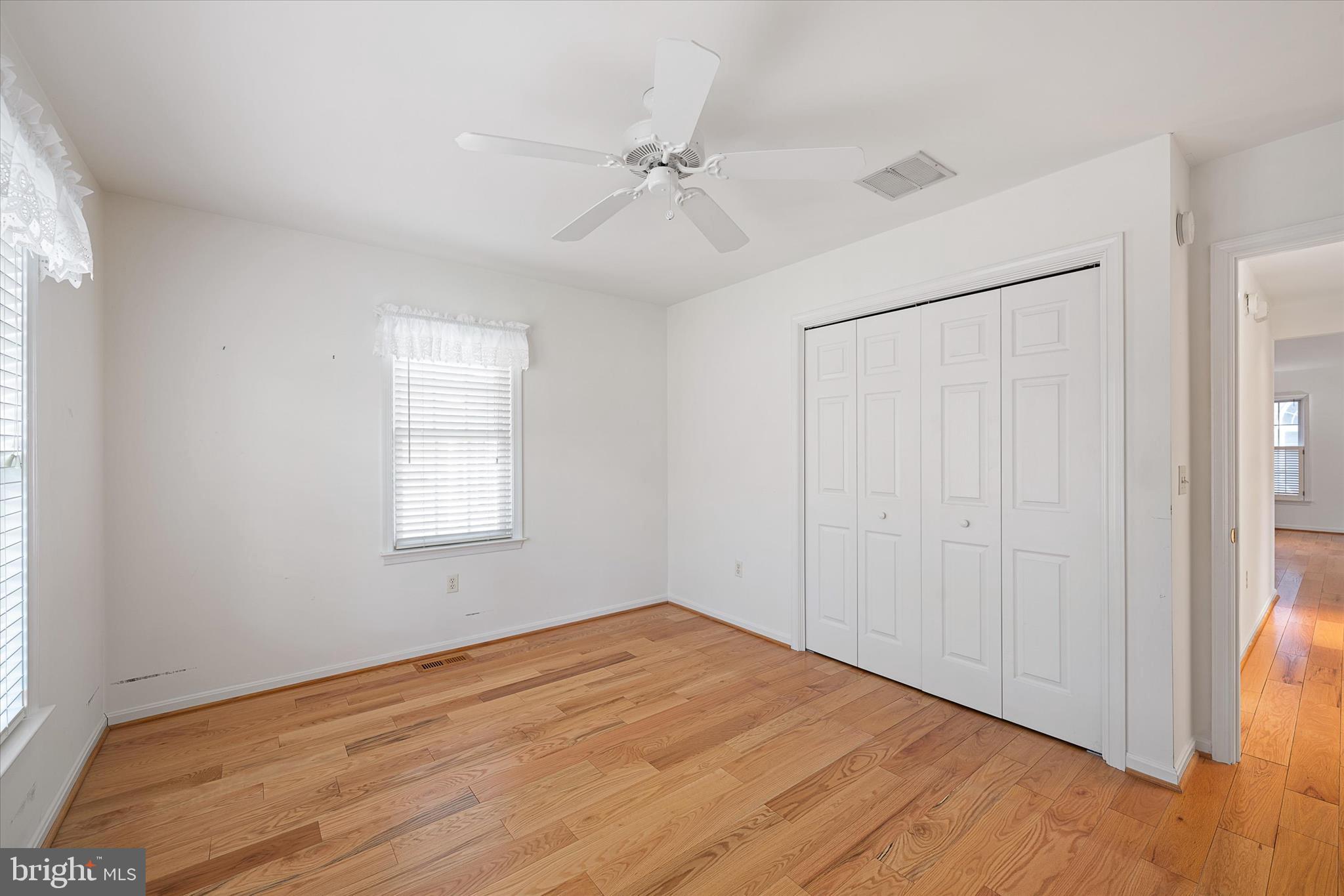 SALT POND - Residential