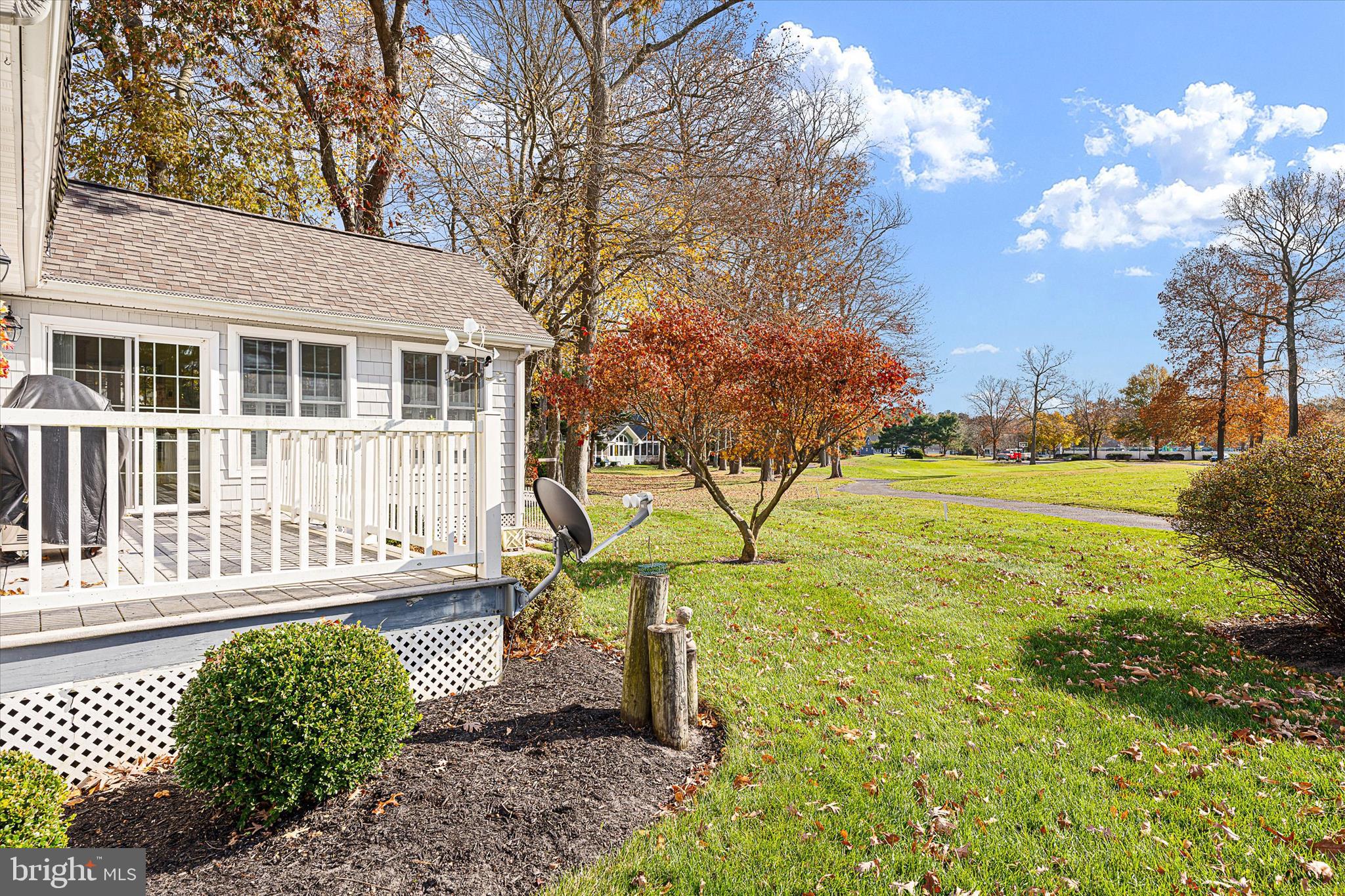 SALT POND - Residential