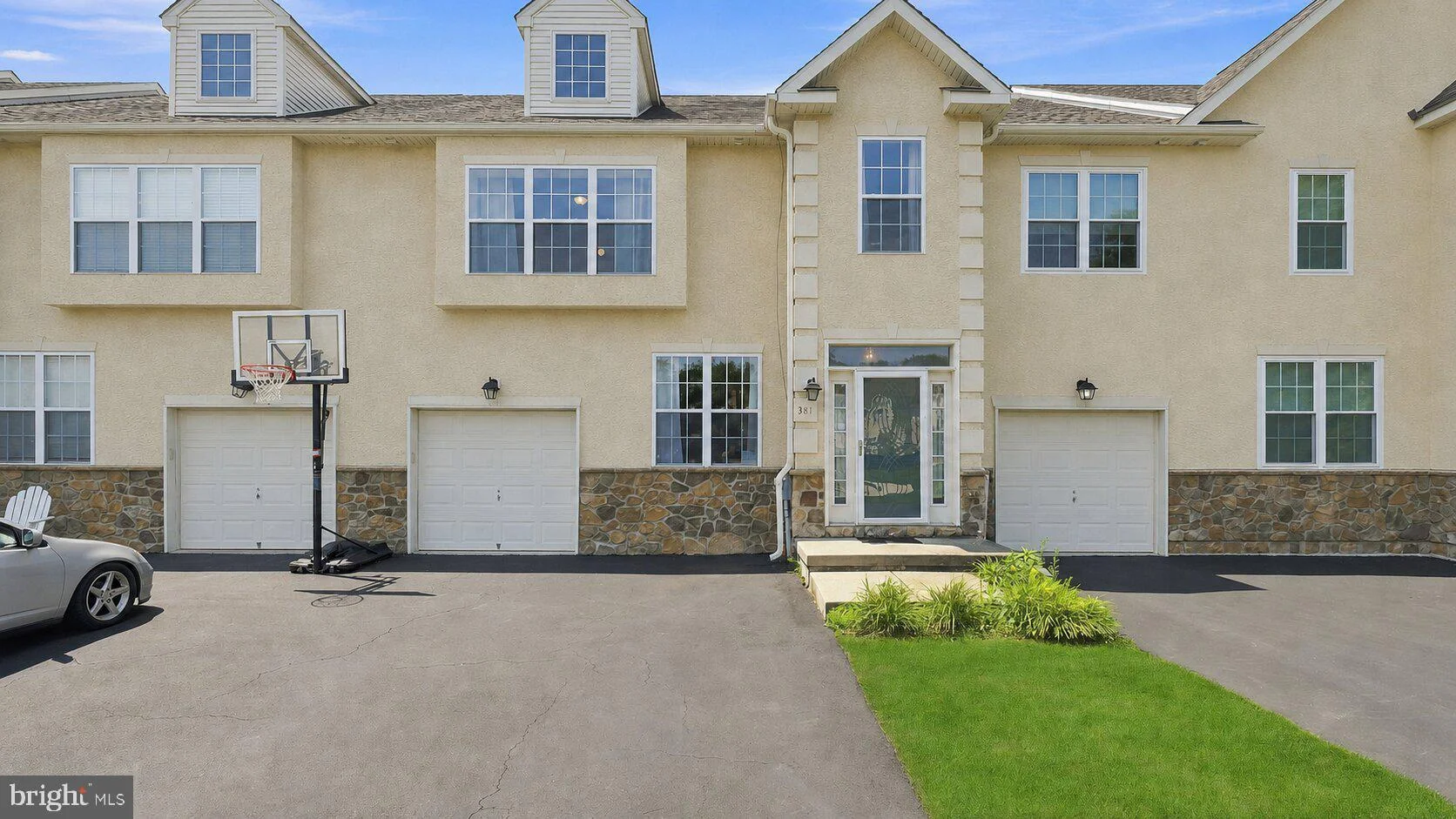 381 Manor Circle, Harleysville, PA, 19438