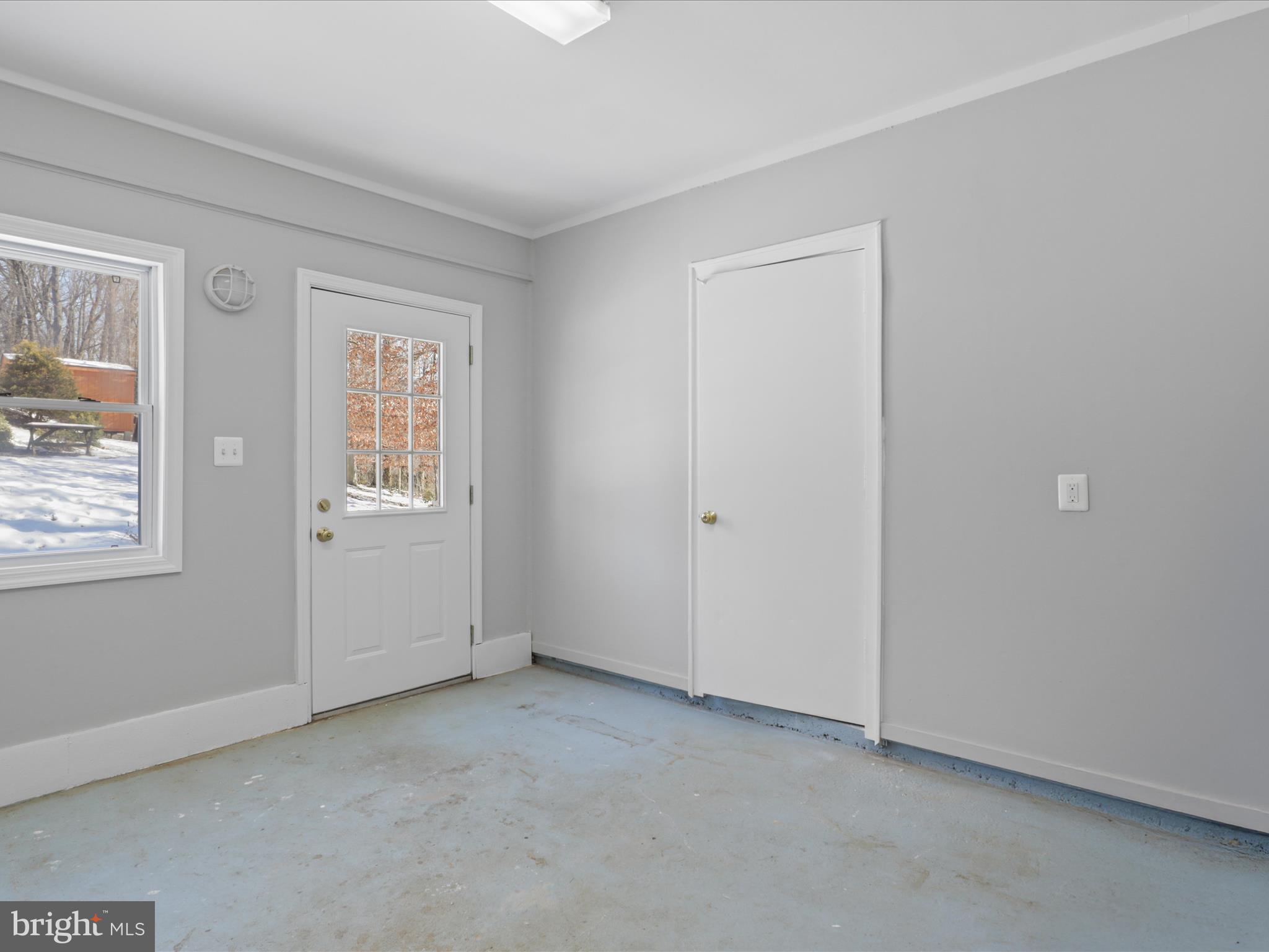 SPRINGBROOK FOREST - Residential