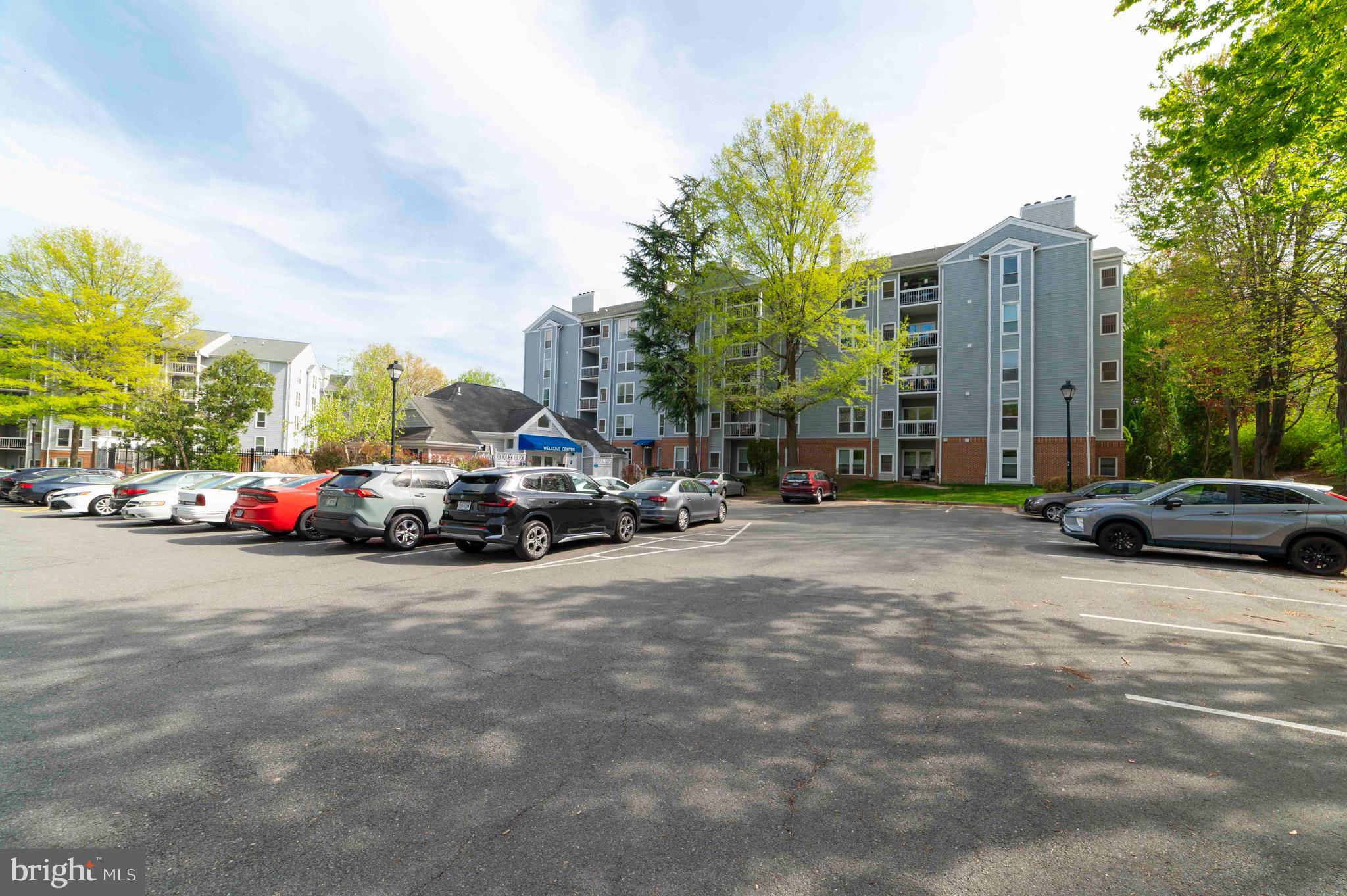 FOUR WINDS AT OAKTON - Residential