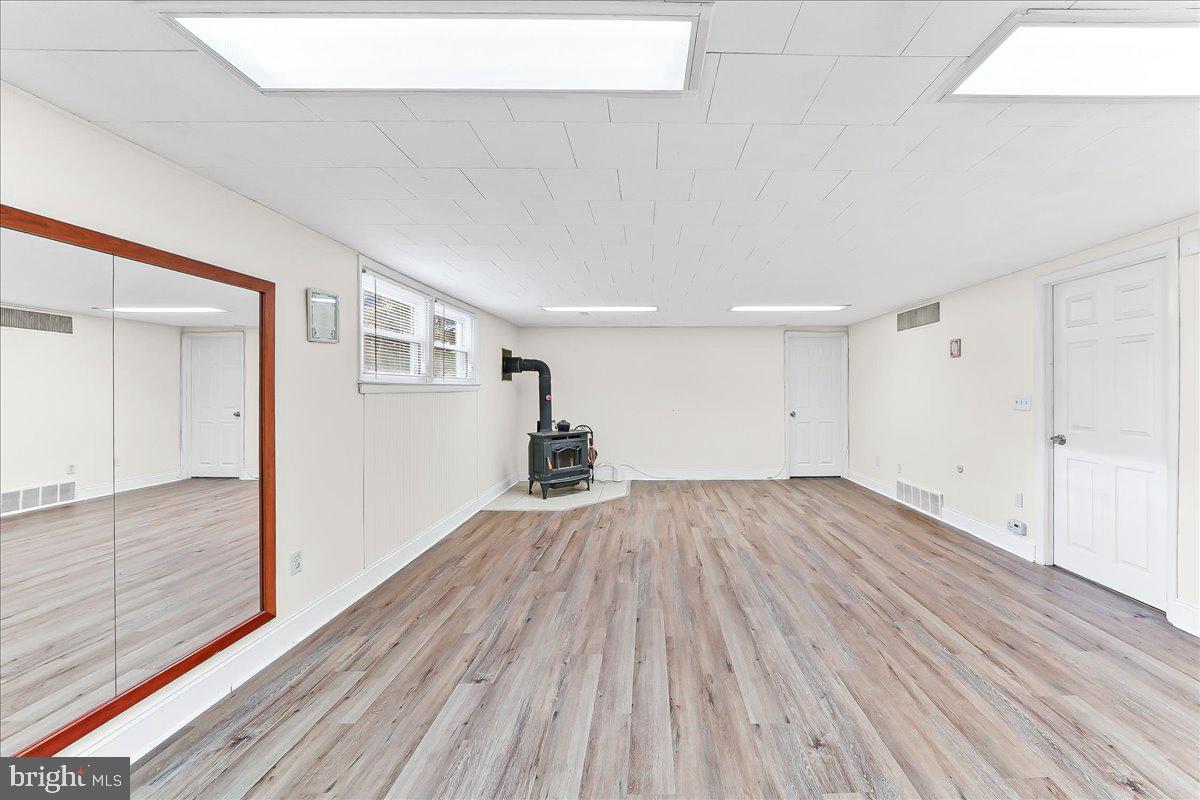 LLANGOLLEN ESTATES - Residential