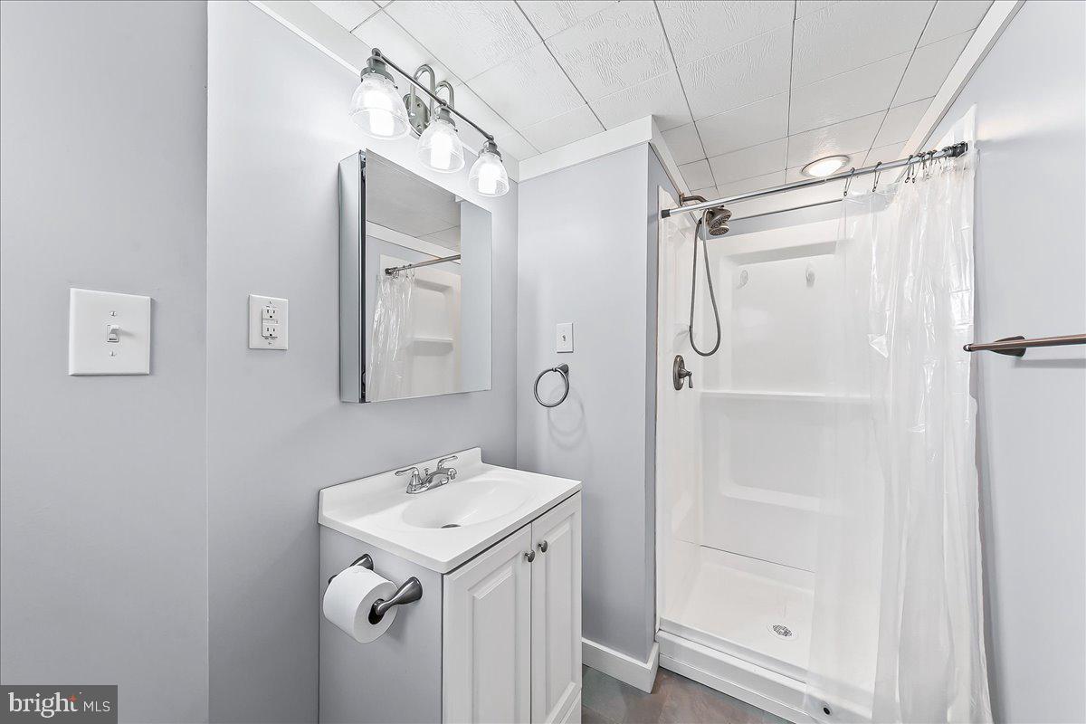 LLANGOLLEN ESTATES - Residential