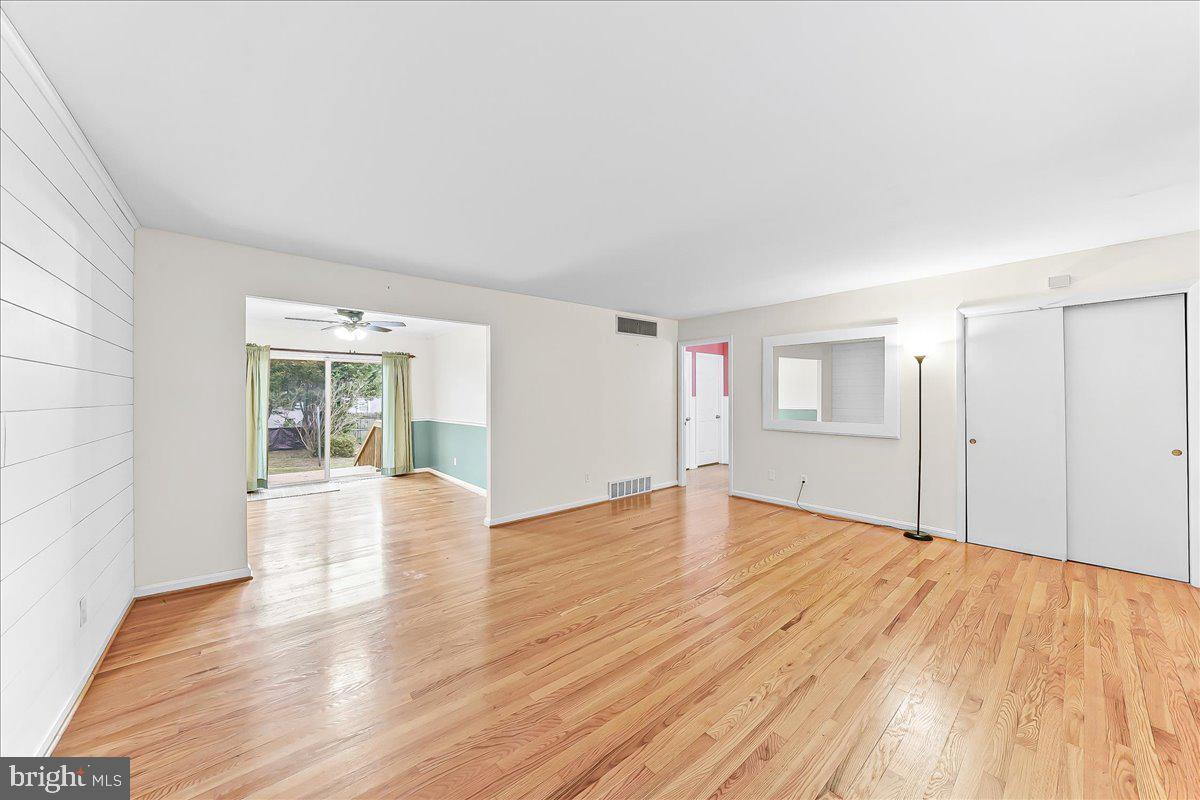 LLANGOLLEN ESTATES - Residential