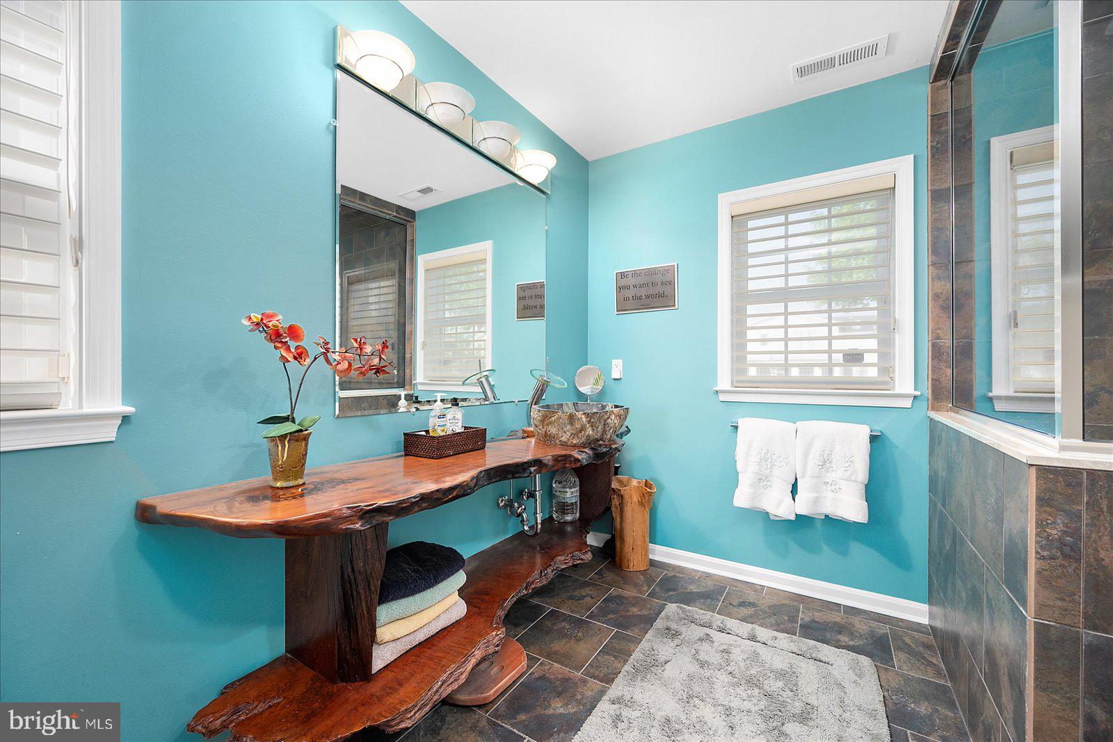 CAPE ISLE OF WIGHT - Residential