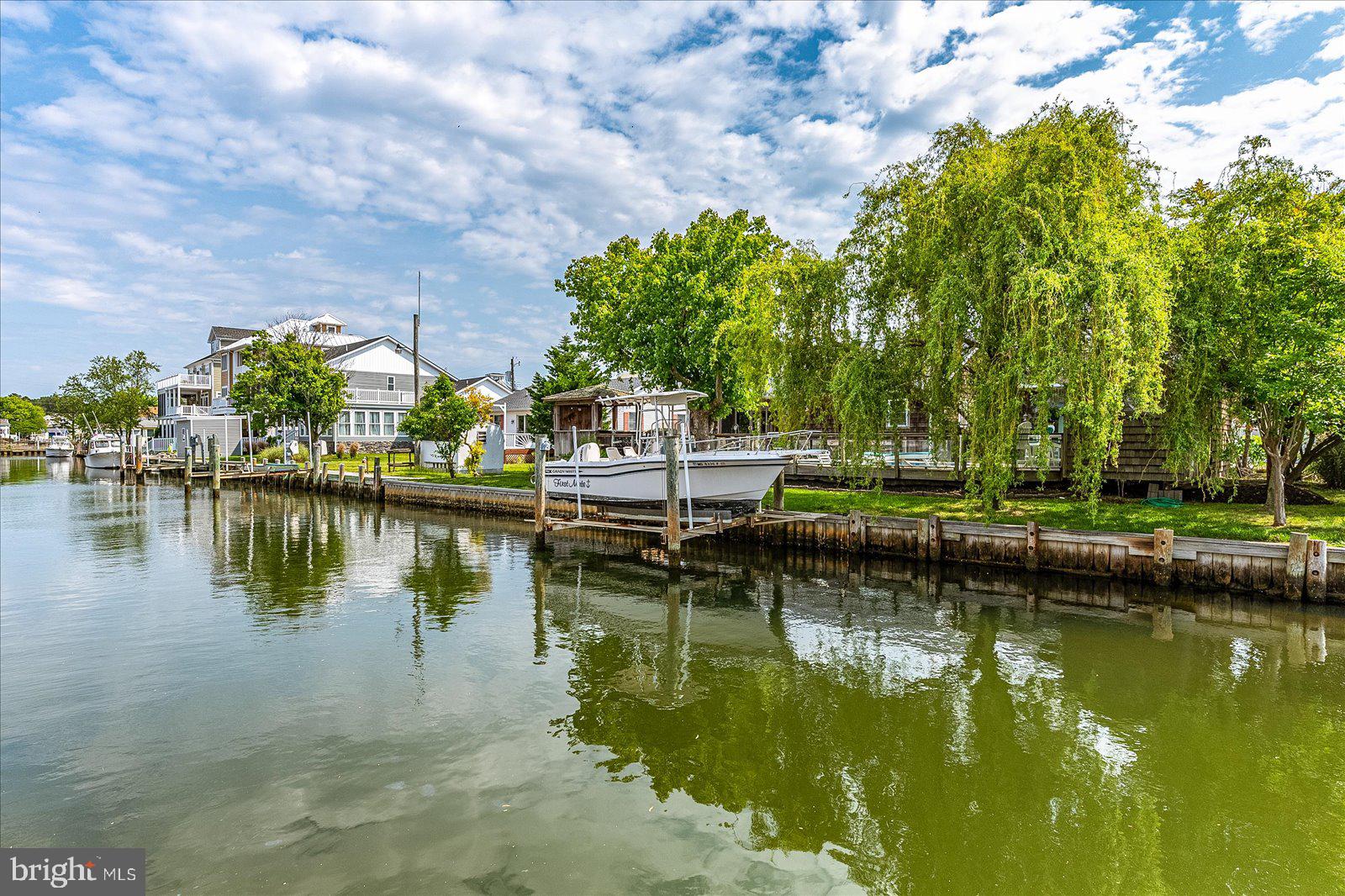 CAPE ISLE OF WIGHT - Residential
