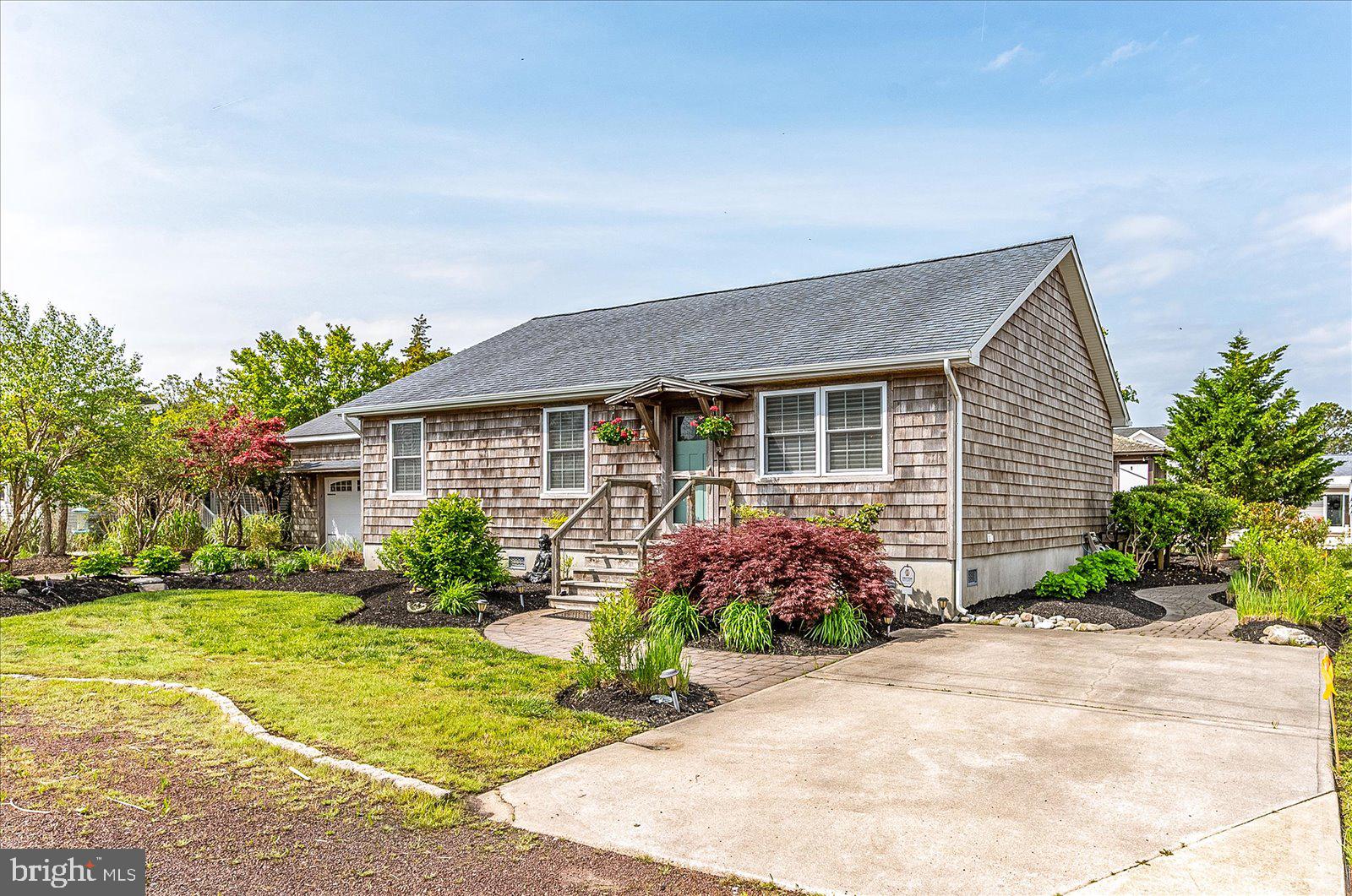 CAPE ISLE OF WIGHT - Residential