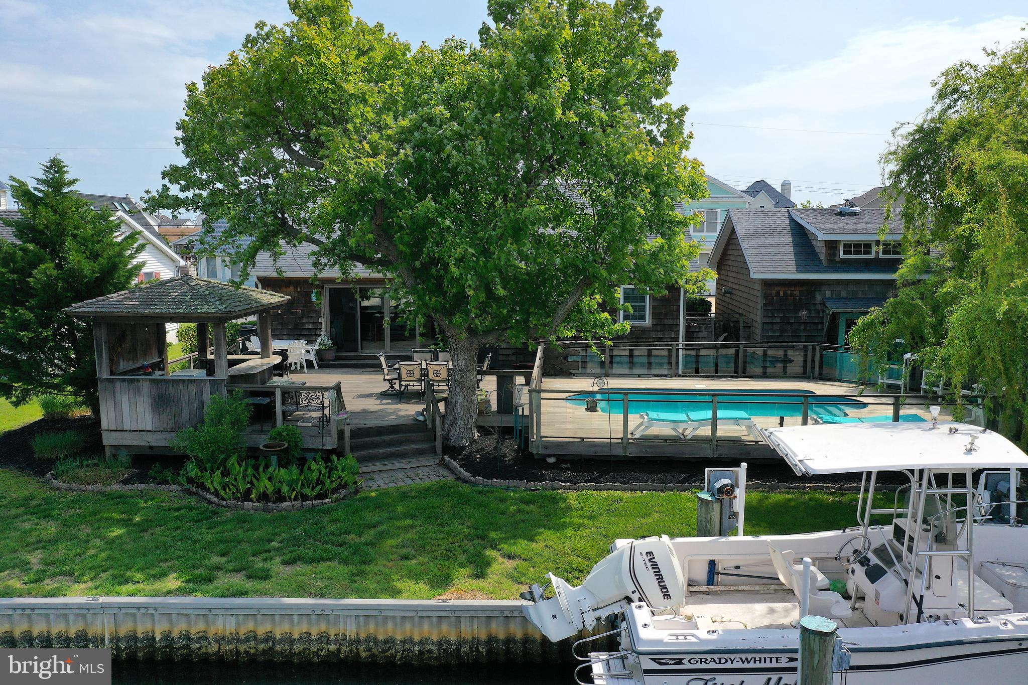 CAPE ISLE OF WIGHT - Residential