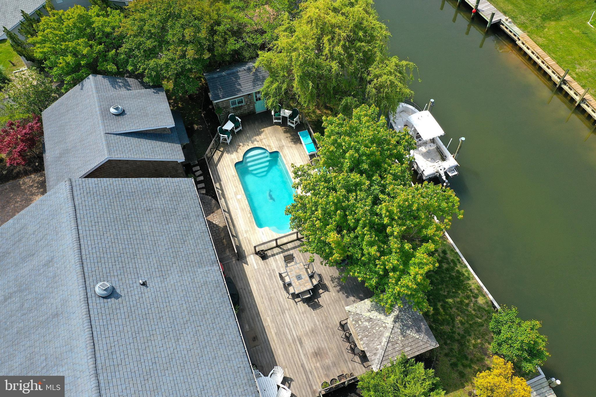 CAPE ISLE OF WIGHT - Residential