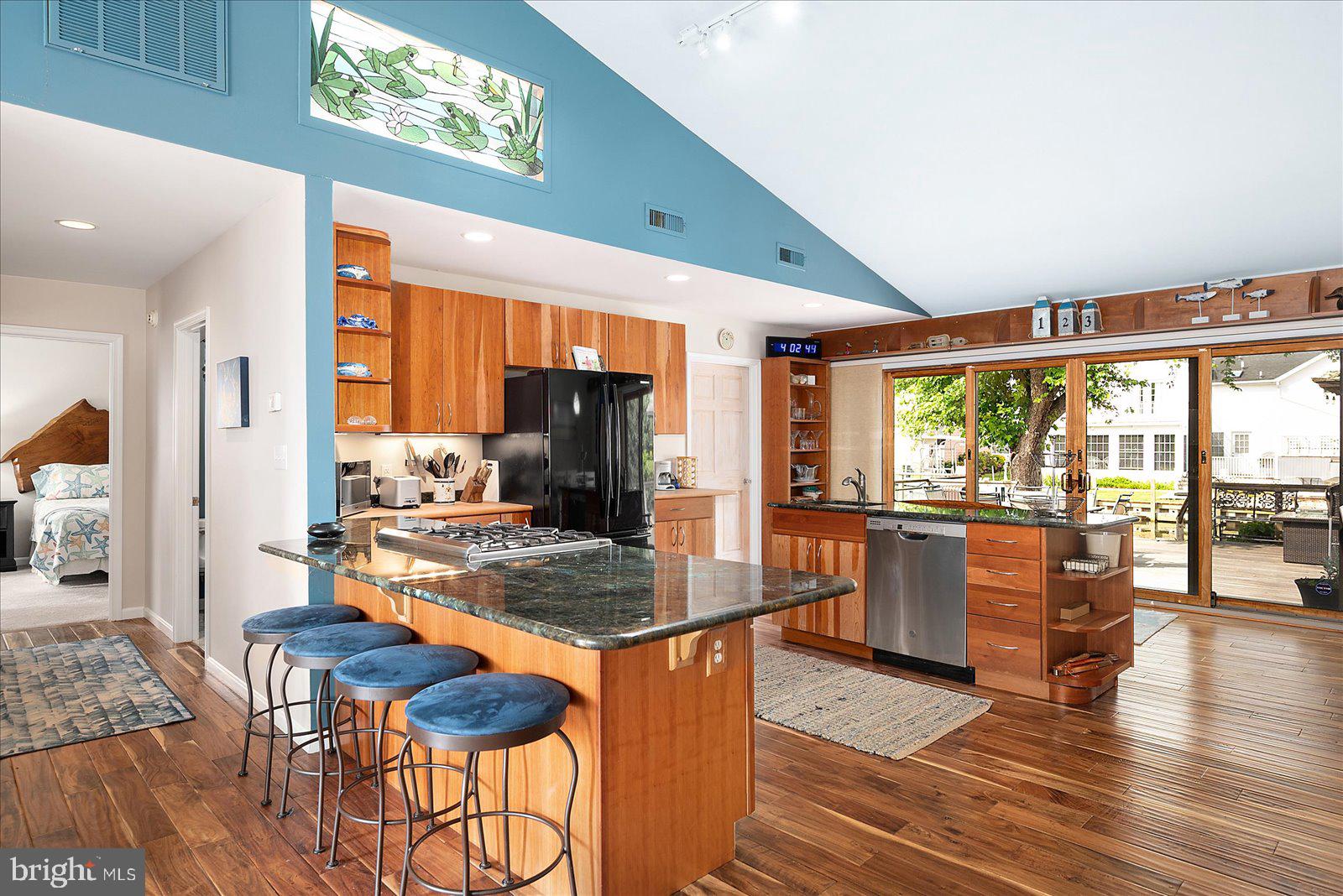 CAPE ISLE OF WIGHT - Residential