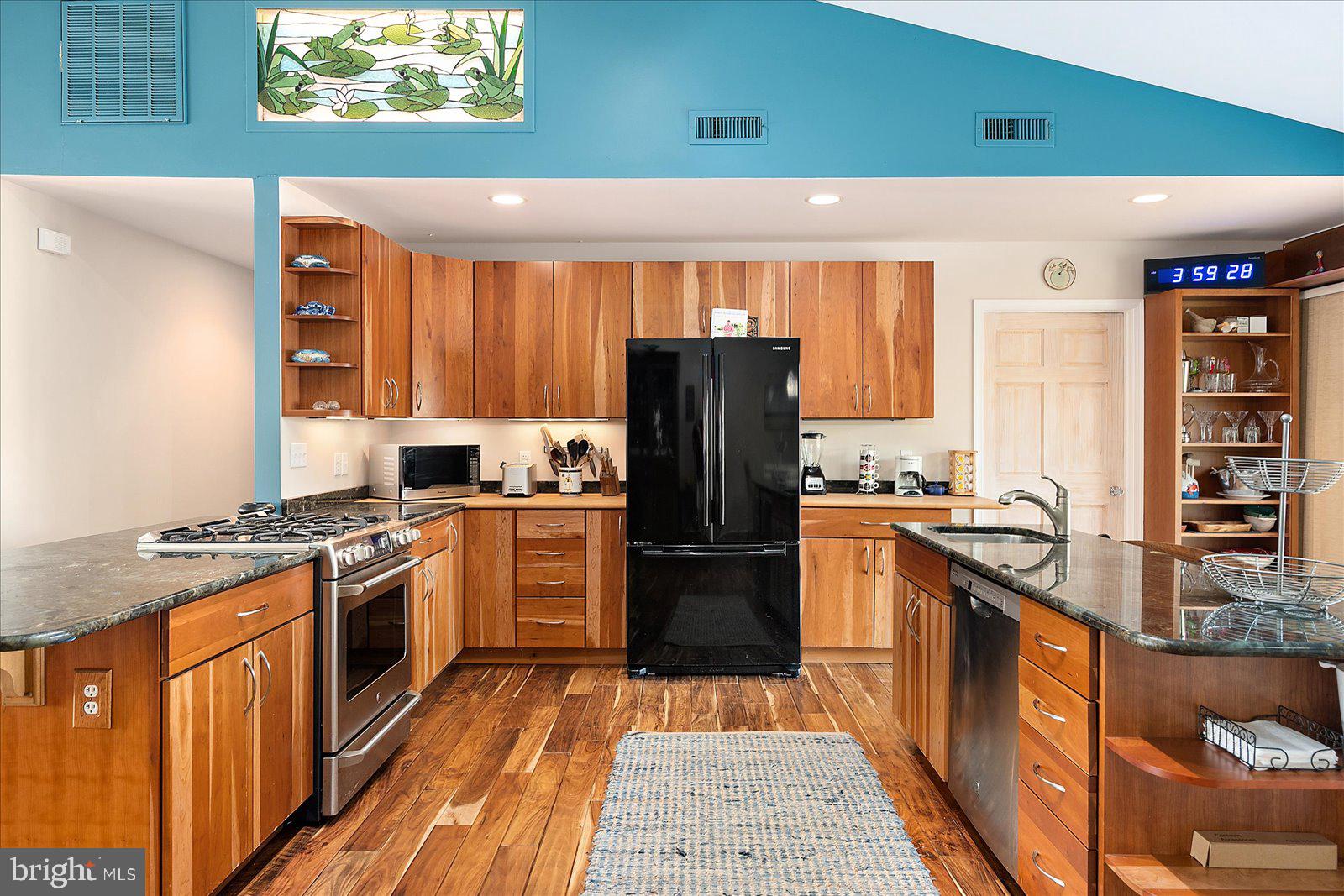 CAPE ISLE OF WIGHT - Residential