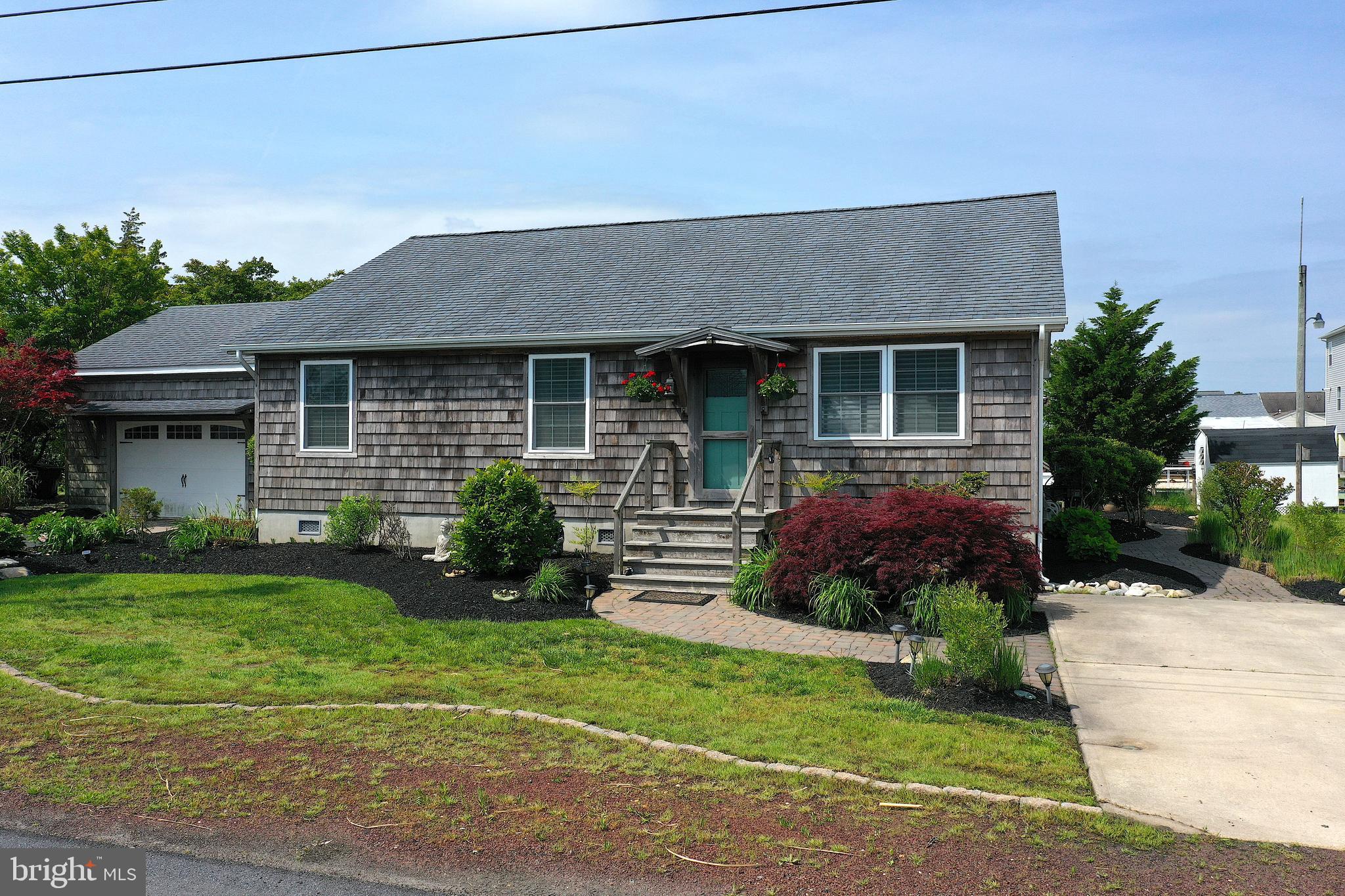 CAPE ISLE OF WIGHT - Residential