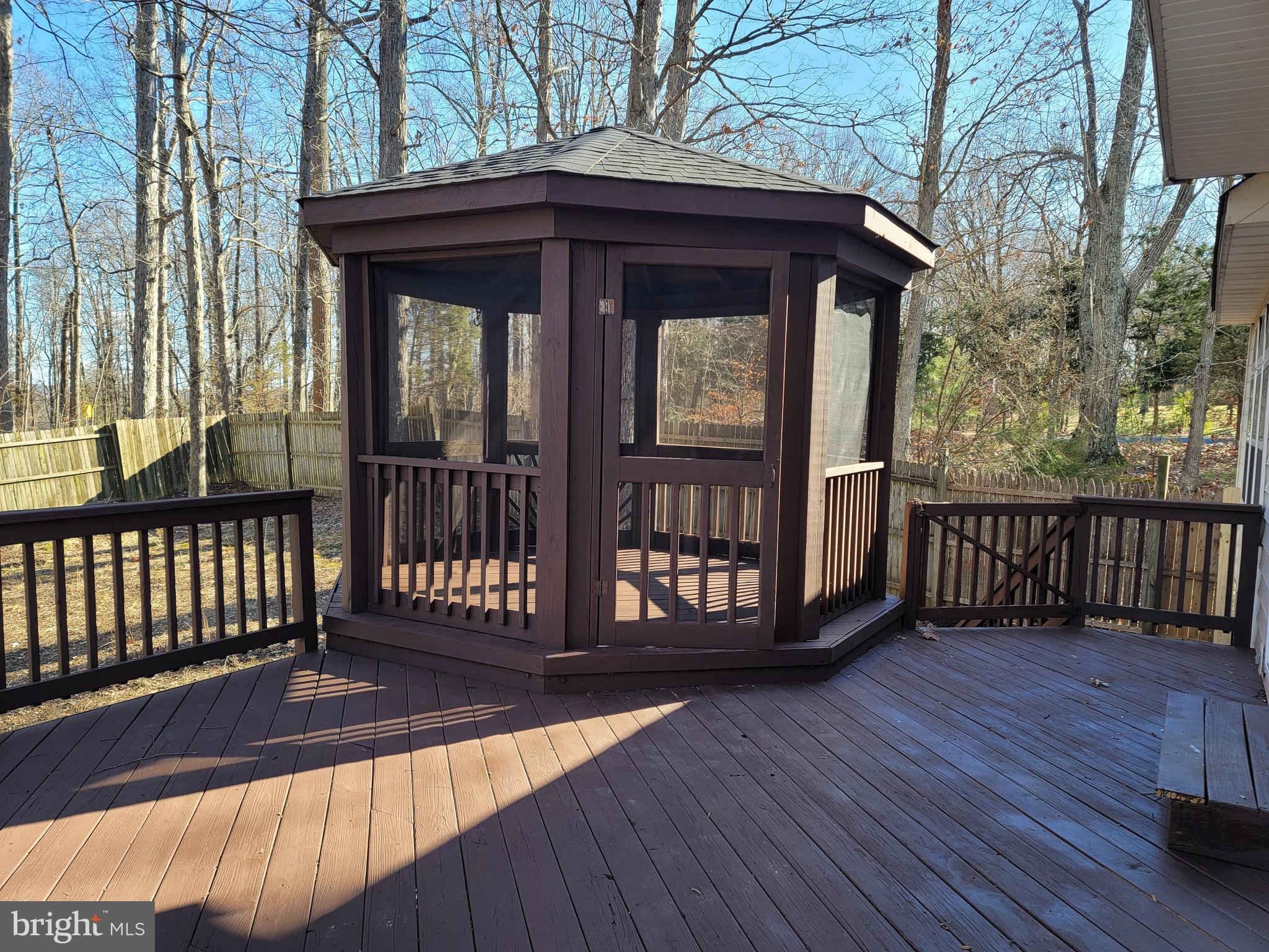 CAVALRY RIDGE - Residential