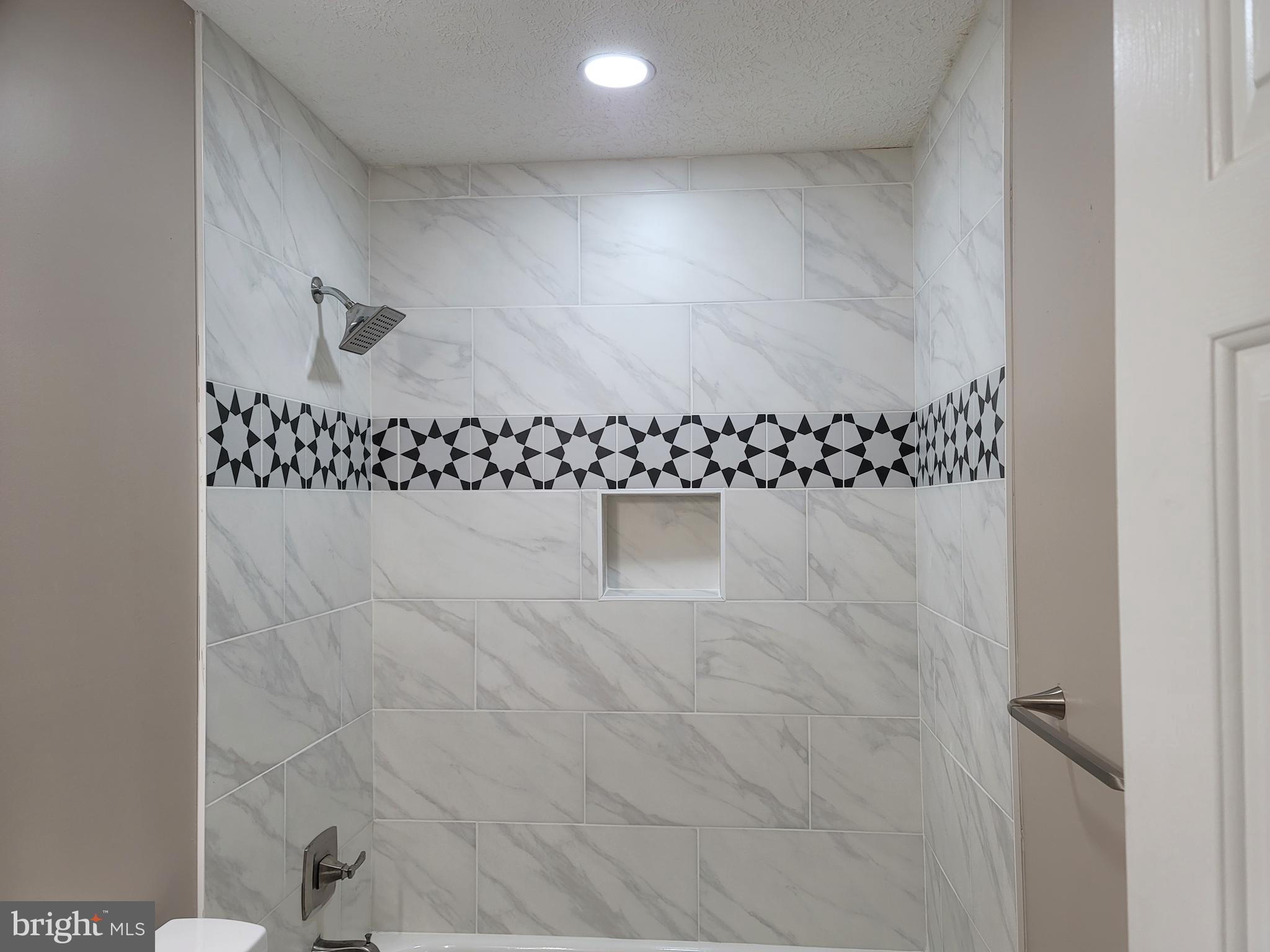 CAVALRY RIDGE - Residential