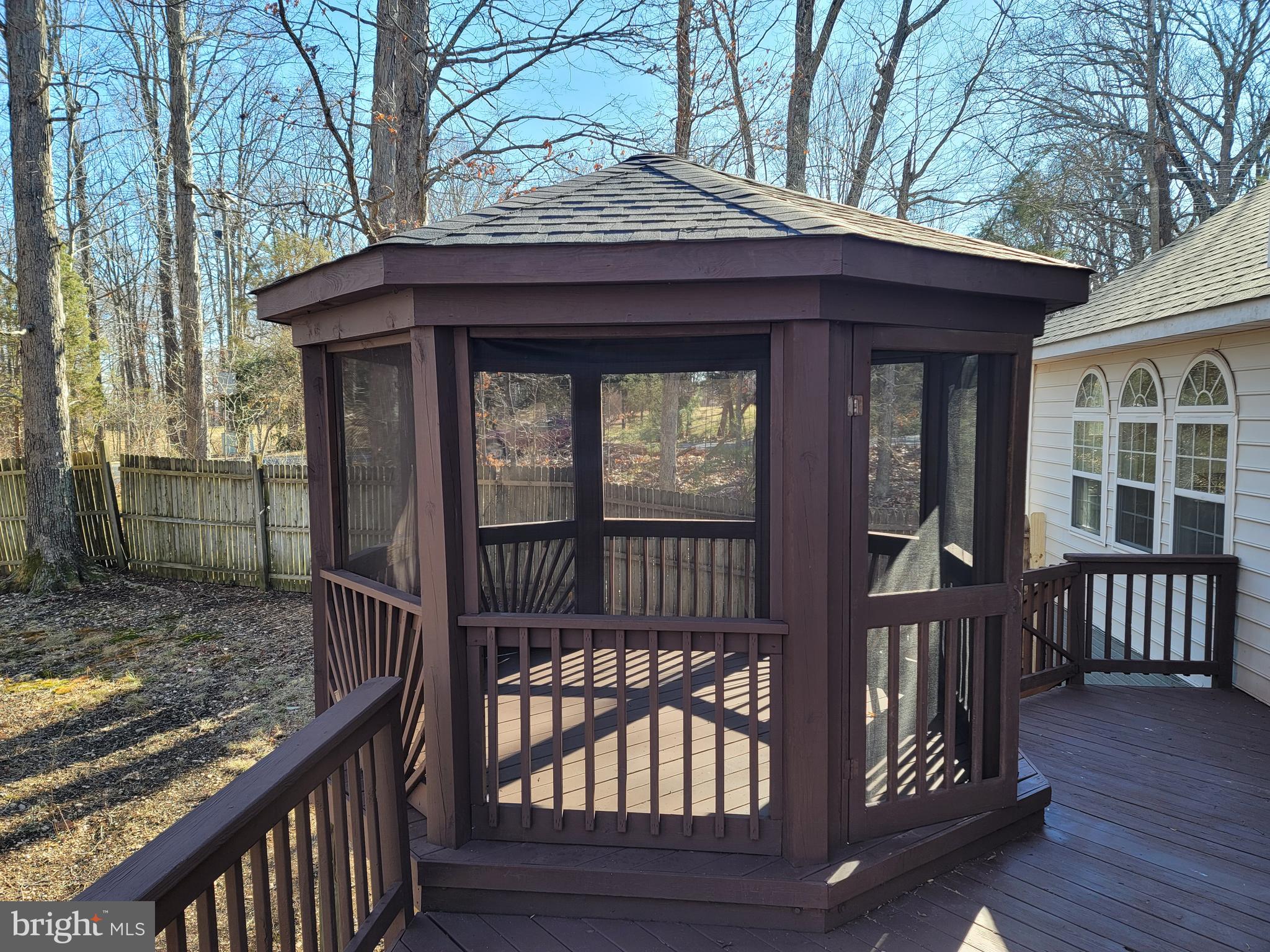 CAVALRY RIDGE - Residential