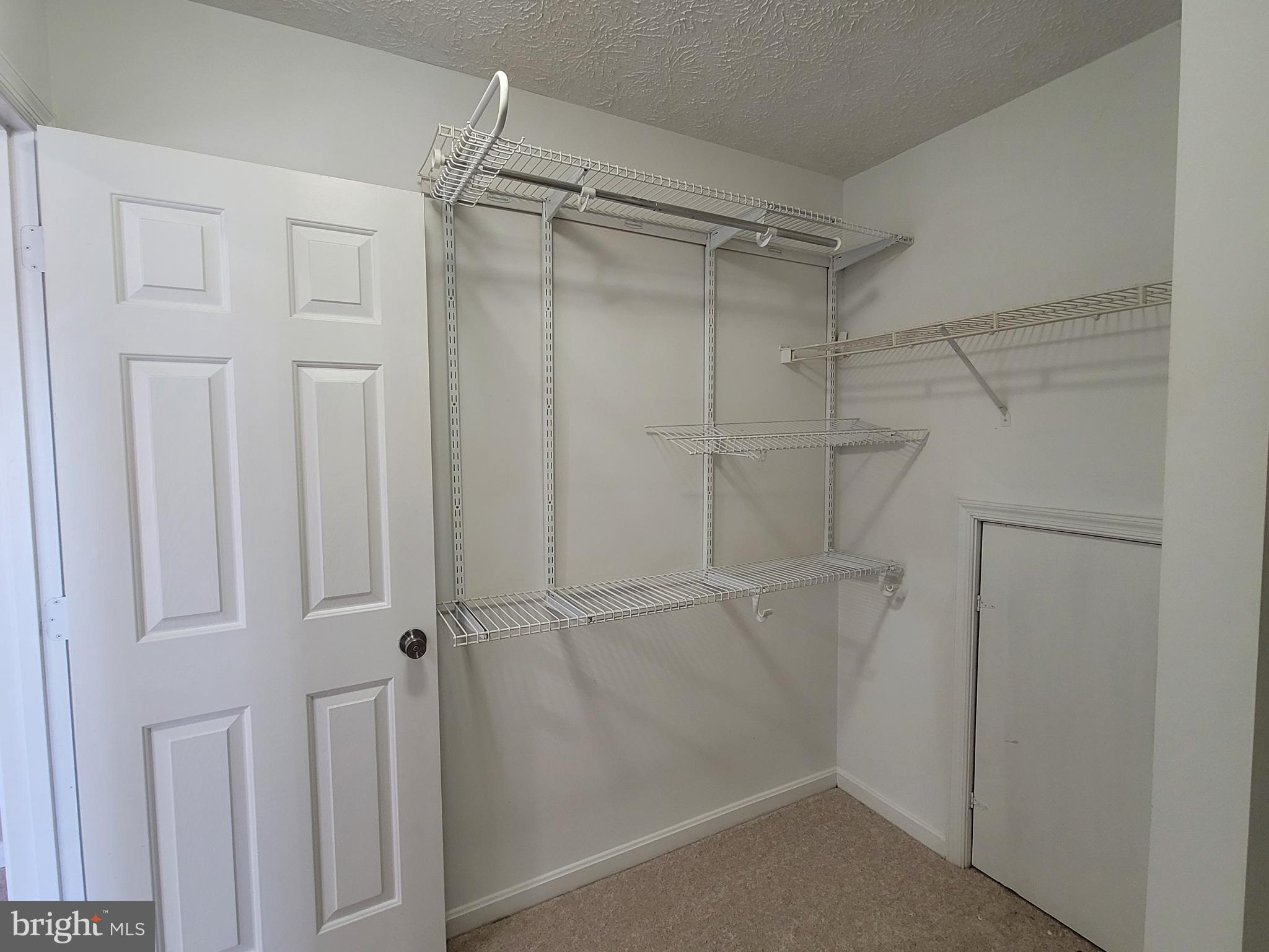 CAVALRY RIDGE - Residential