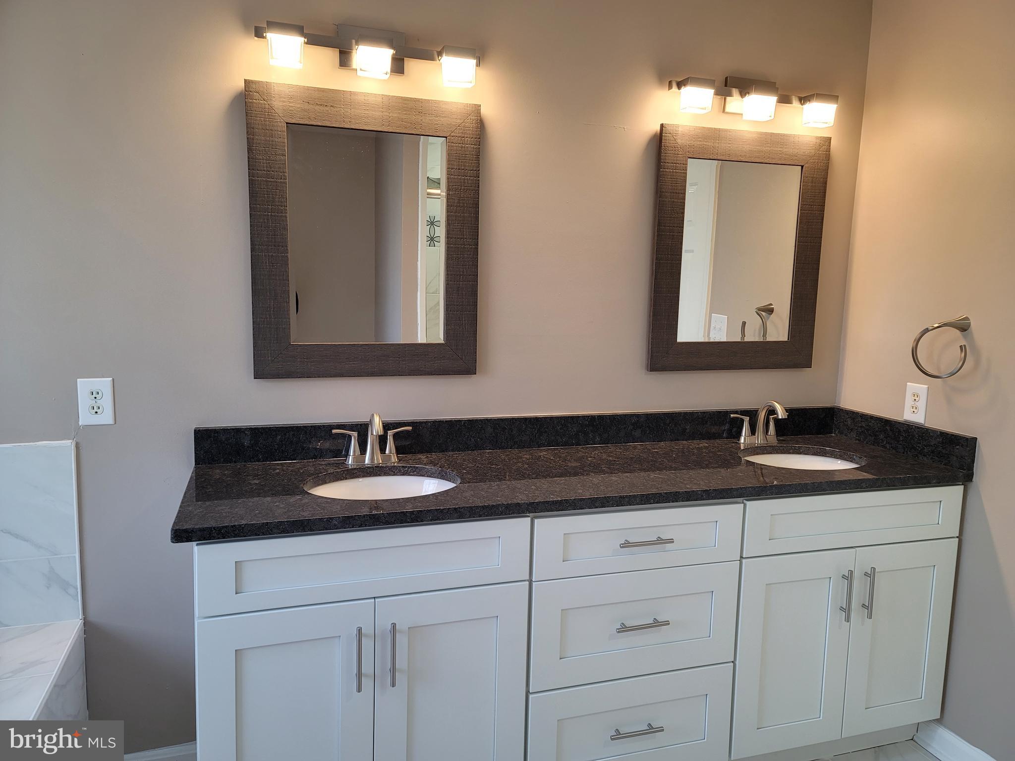 CAVALRY RIDGE - Residential