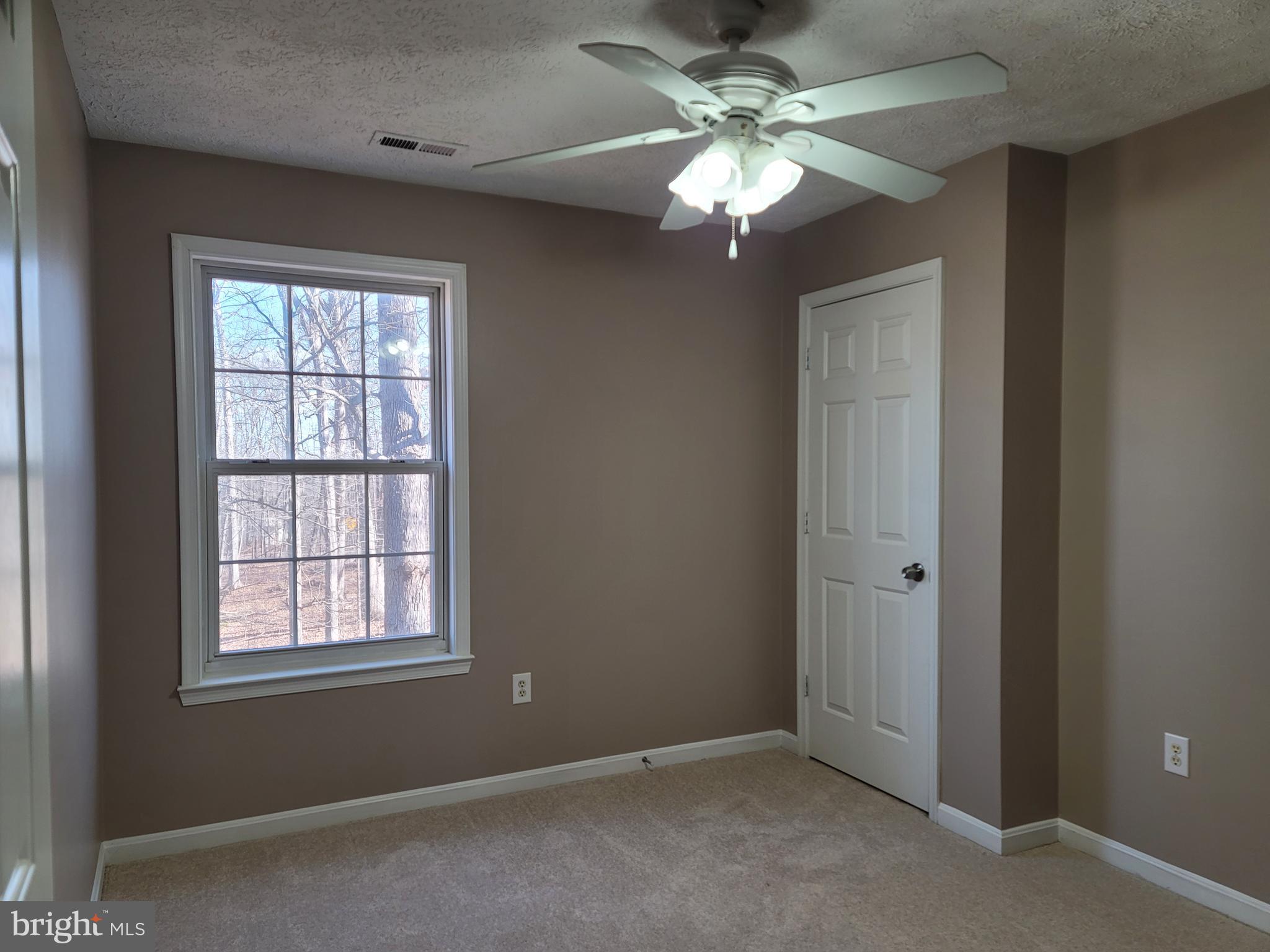 CAVALRY RIDGE - Residential