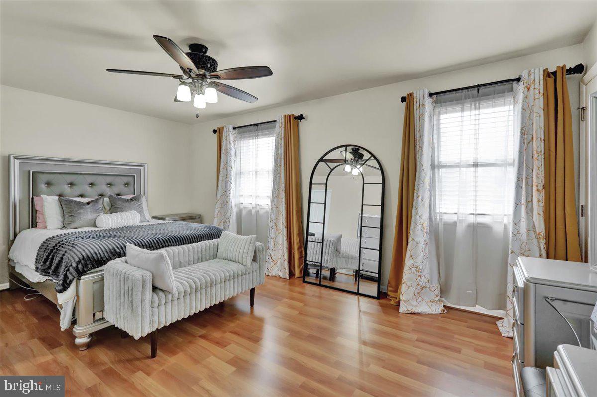 HEATHER KNOLL - Residential Lease