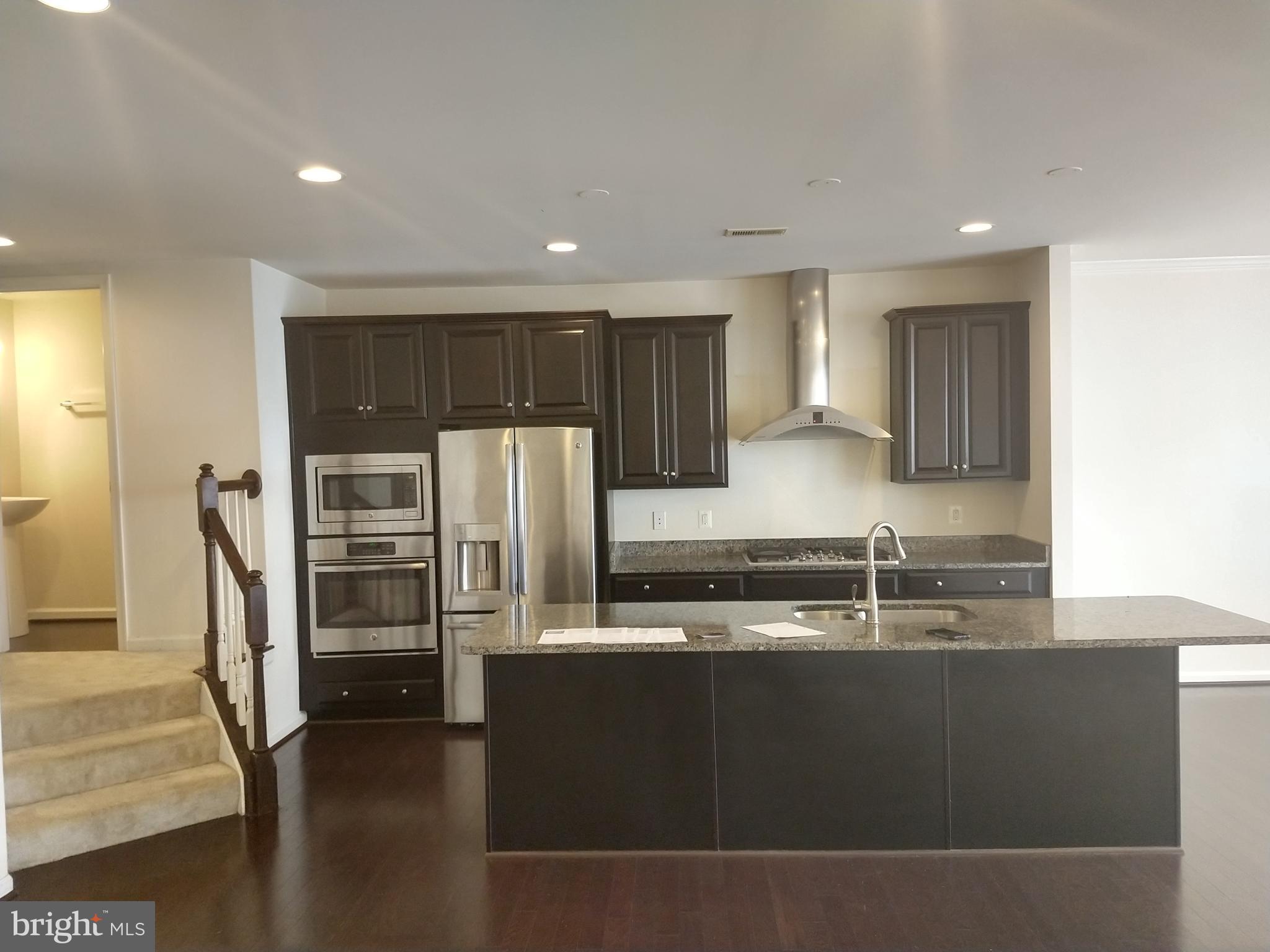 BRAMBLETON LANDBAY 3 - Residential